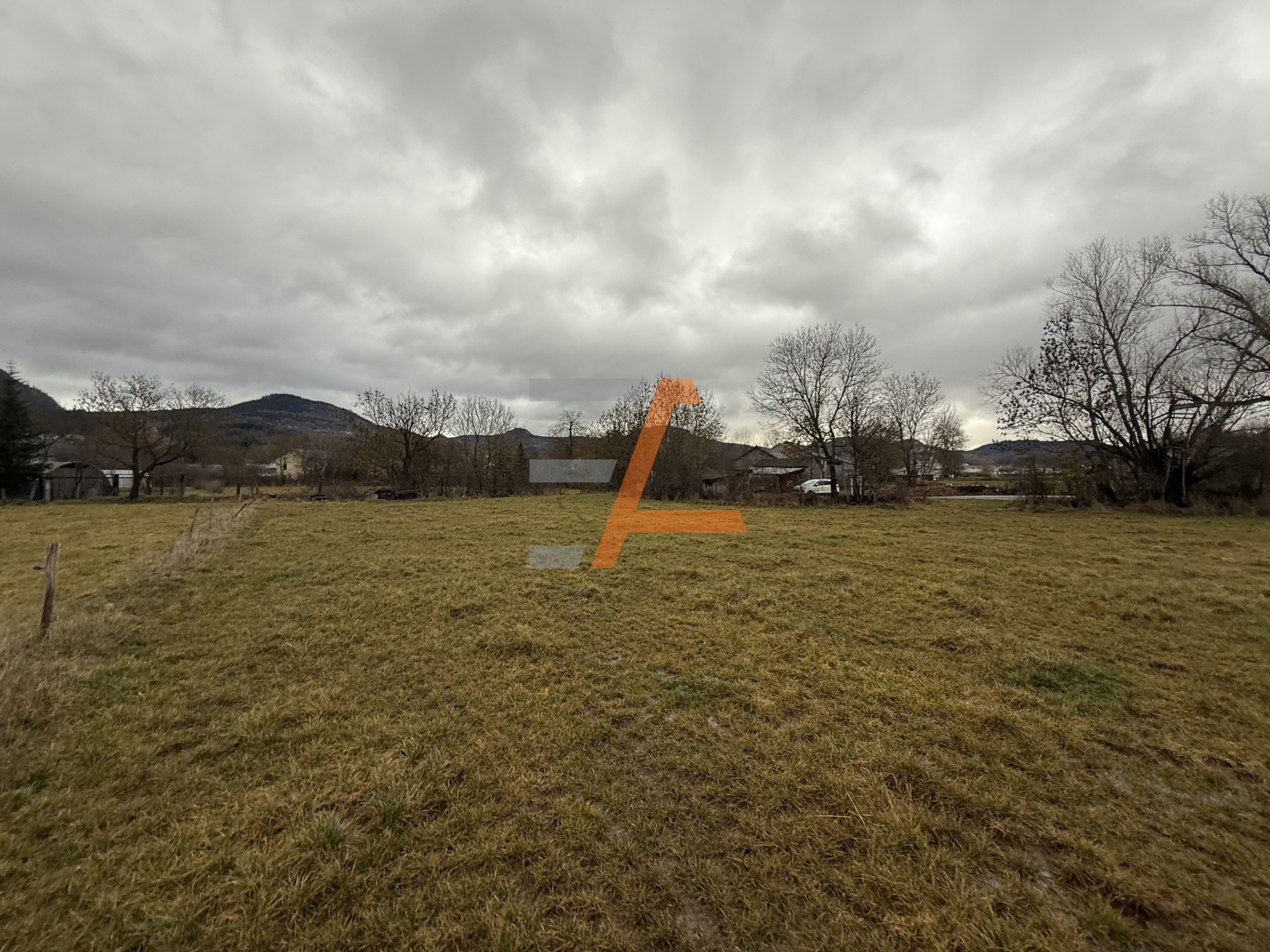 Bien immobilier à vendre à St pierre eynac, 860 m² – photo 3 sur 3