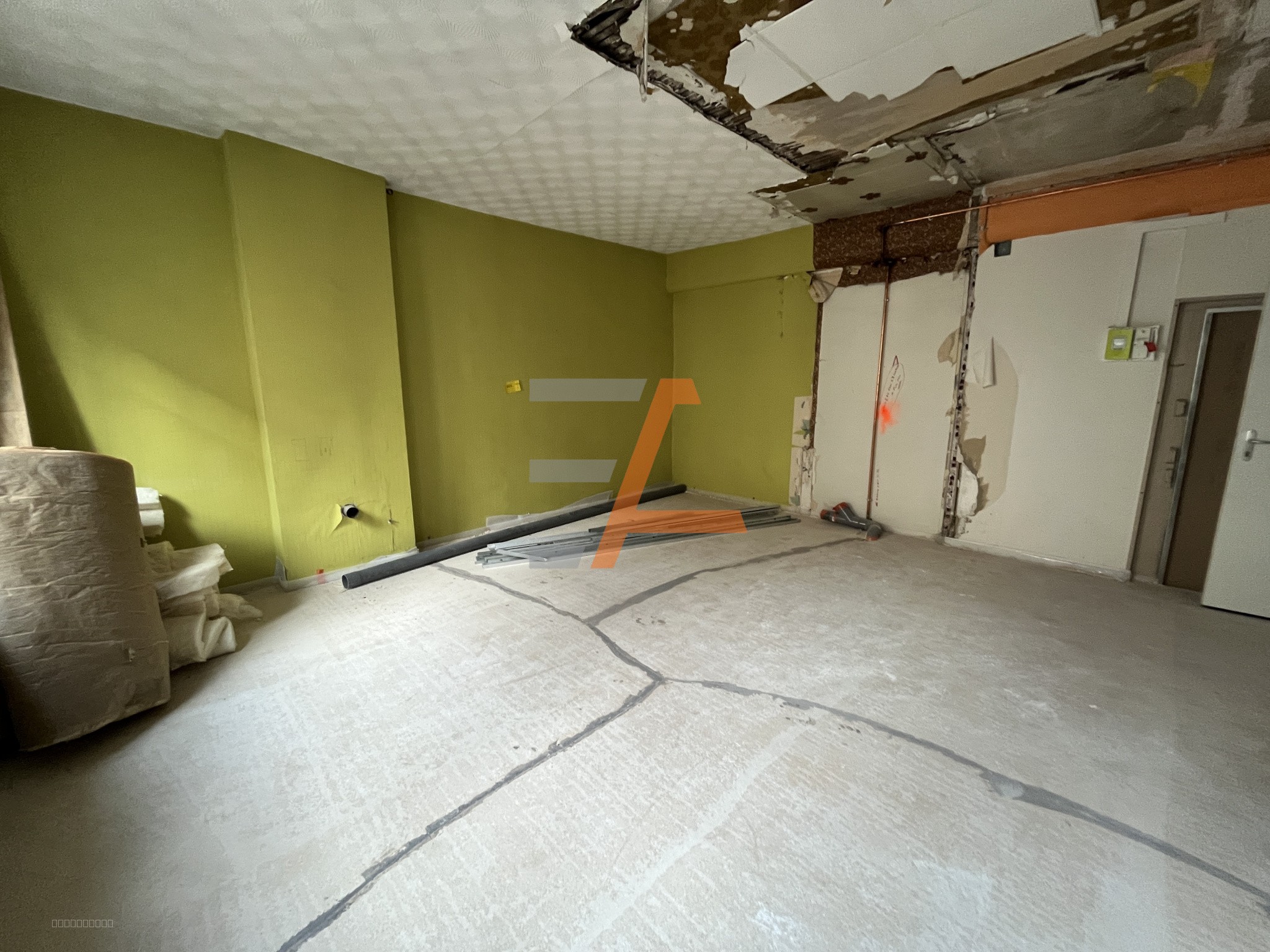 Bien immobilier à vendre à St pierre eynac, 860 m² – photo 2 sur 9