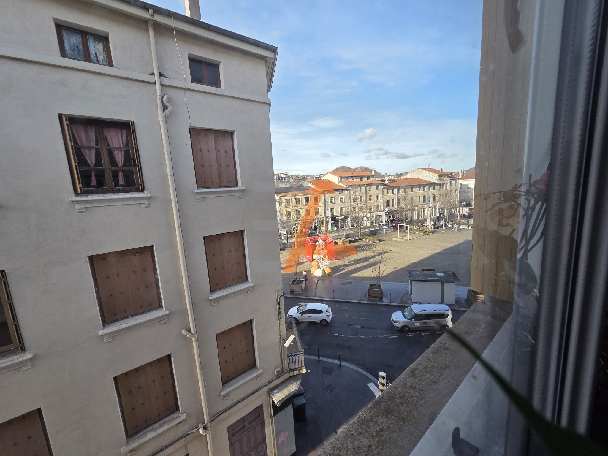 Appartement à vendre à St etienne, 62 m², 3 pièces – photo 2 sur 9
