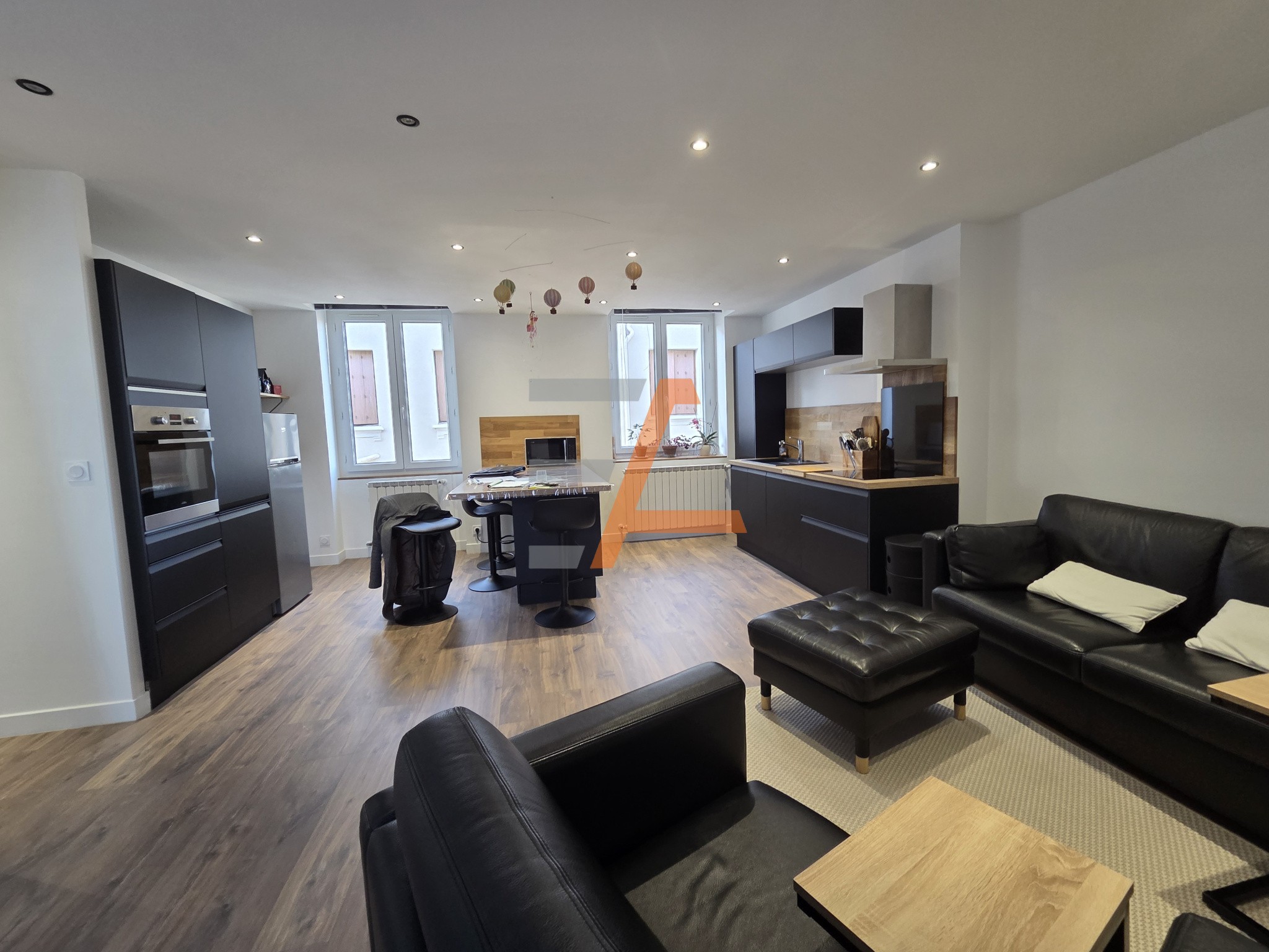 Appartement à vendre à St etienne, 62 m², 3 pièces – photo 3 sur 9