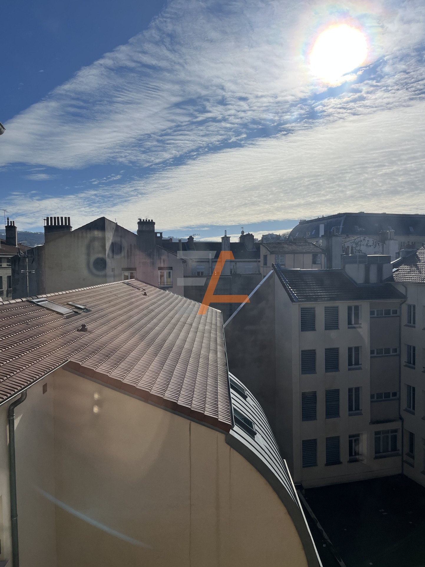 Appartement à vendre à St etienne, 42 m², 2 pièces – photo 1 sur 9