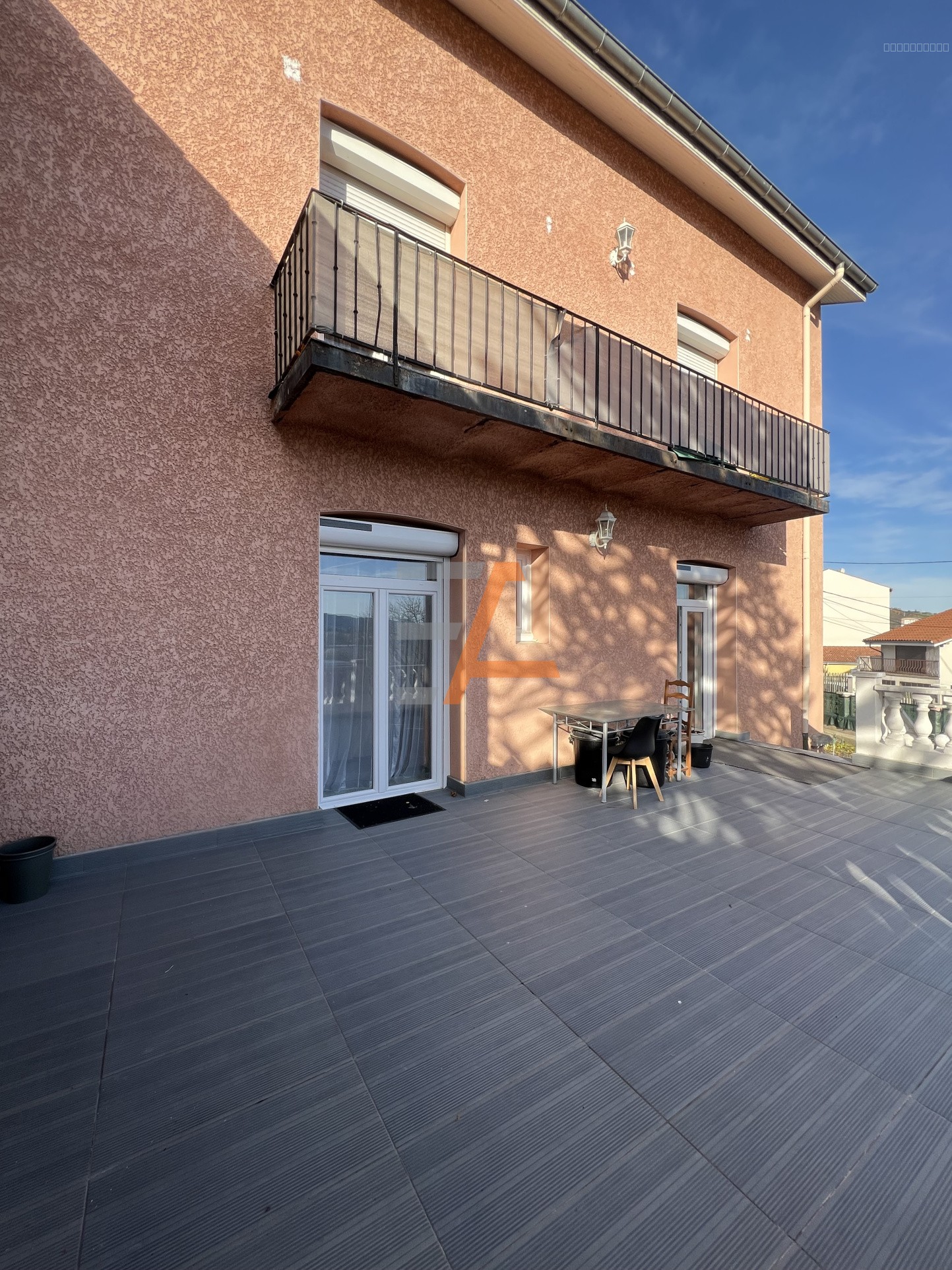 Immeuble de rapport 3 lots exterieur et avec dependance et exterieur. — photo 5