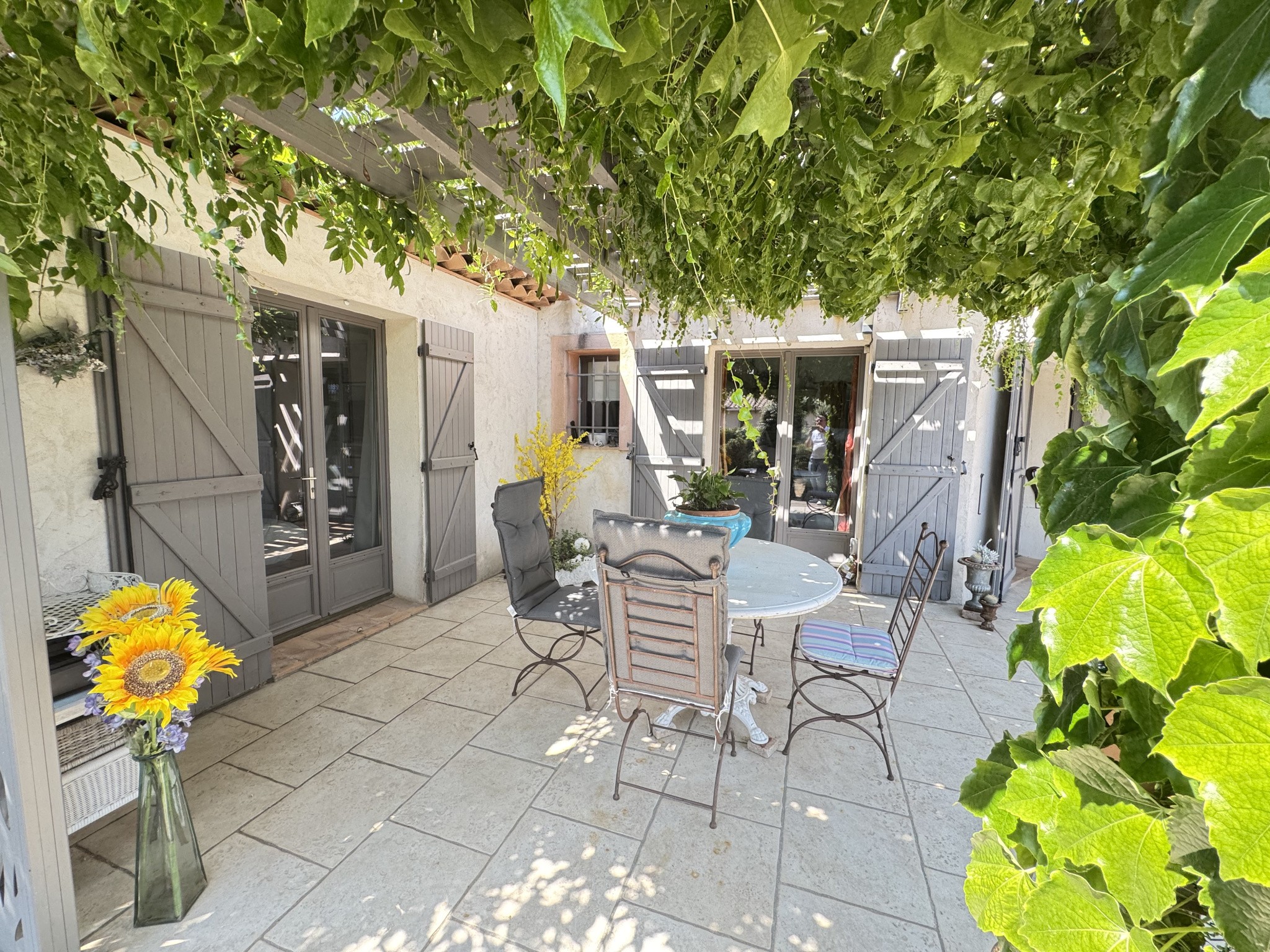 Villa à vendre à Regusse, 129,6 m², 5 pièces – photo 2 sur 20