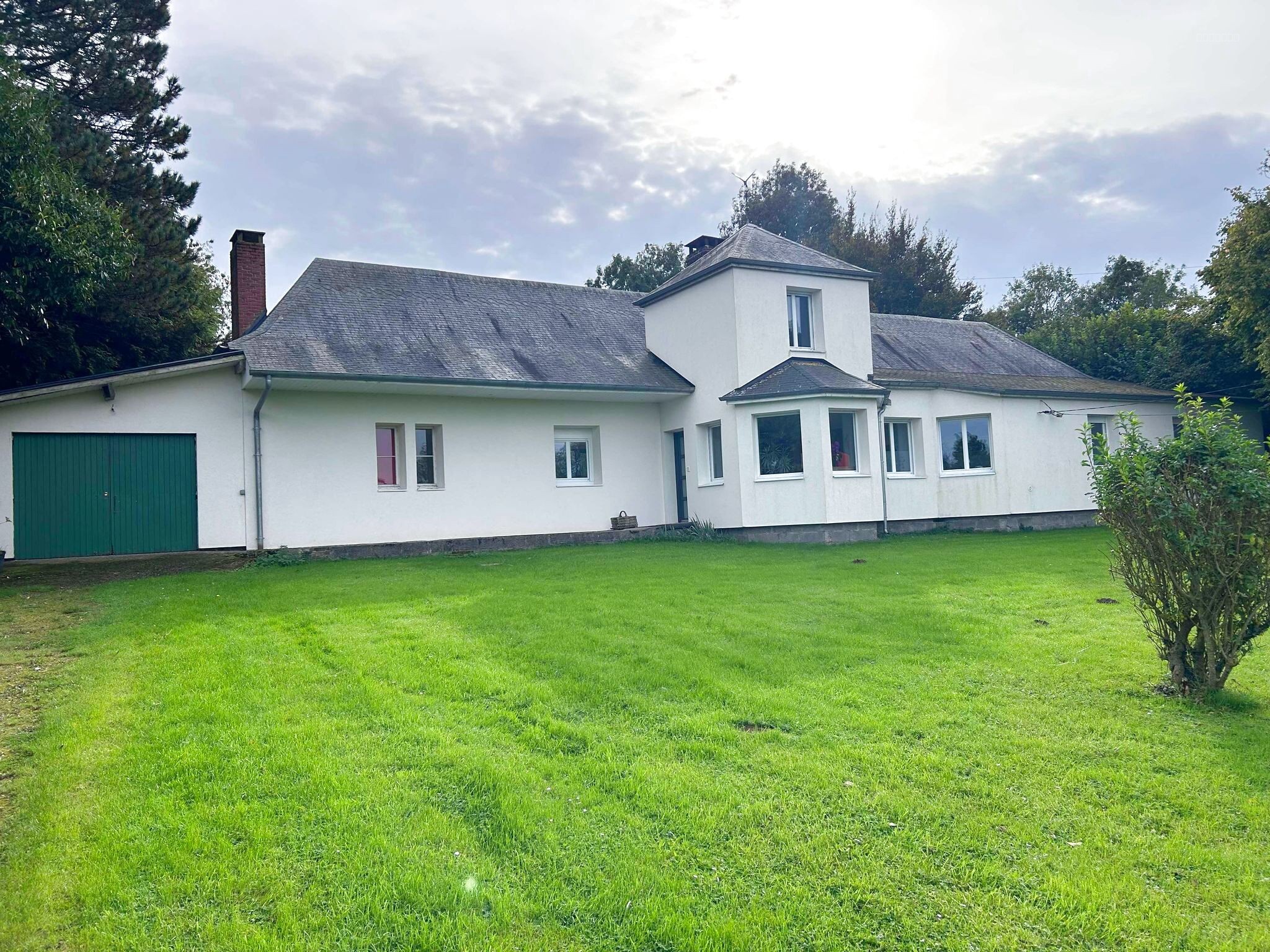 Maison à vendre à Cramont, 1 200 m², 8 pièces – photo 1 sur 17