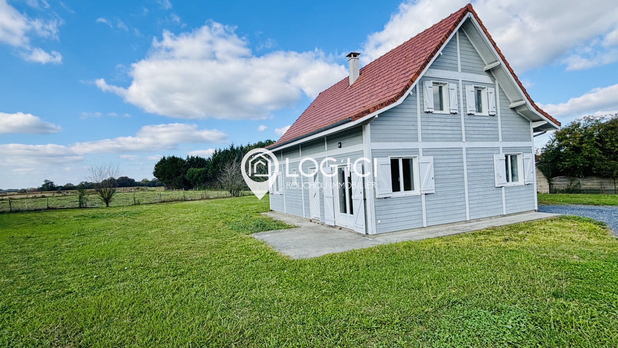 Maison à vendre à Uzan, 124 m², 5 pièces – photo 1 sur 20