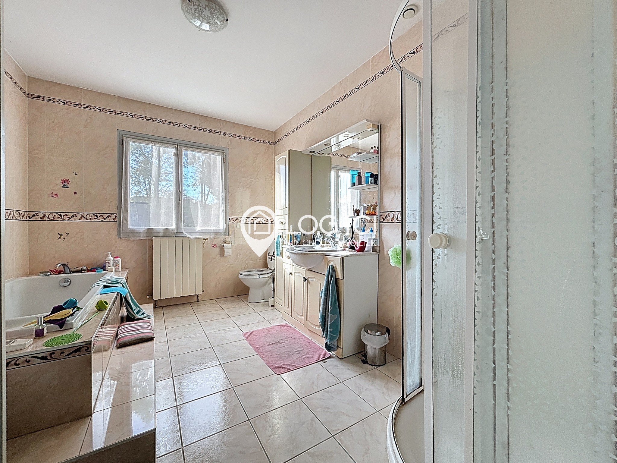 Maison 145 m2 avec 4 ch, grand séjour, cuisine ouverte et double garage — photo 14
