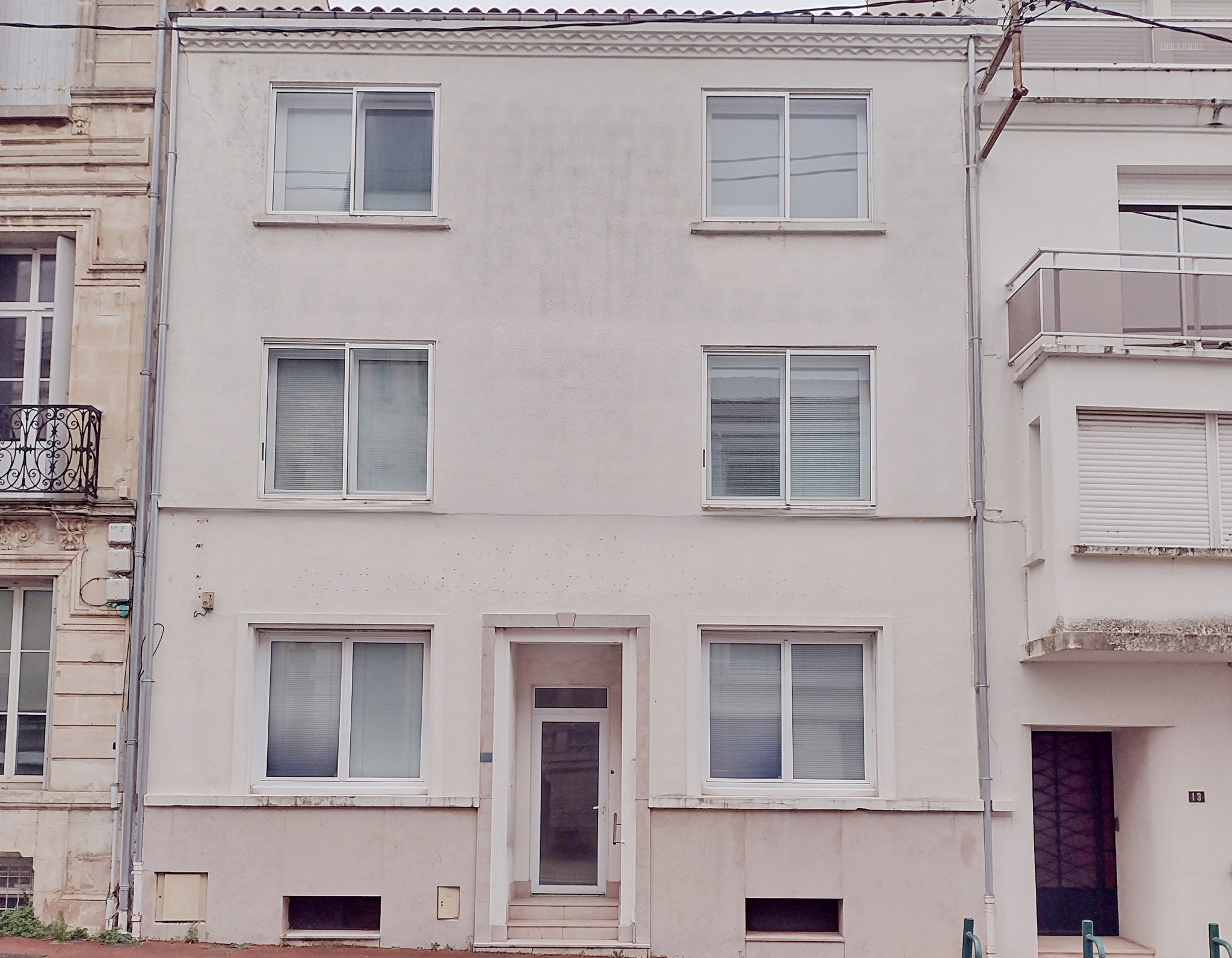 Exclusivité-Immeuble à vendre quartier de Pontaillac 17200 ROYAN — photo 1