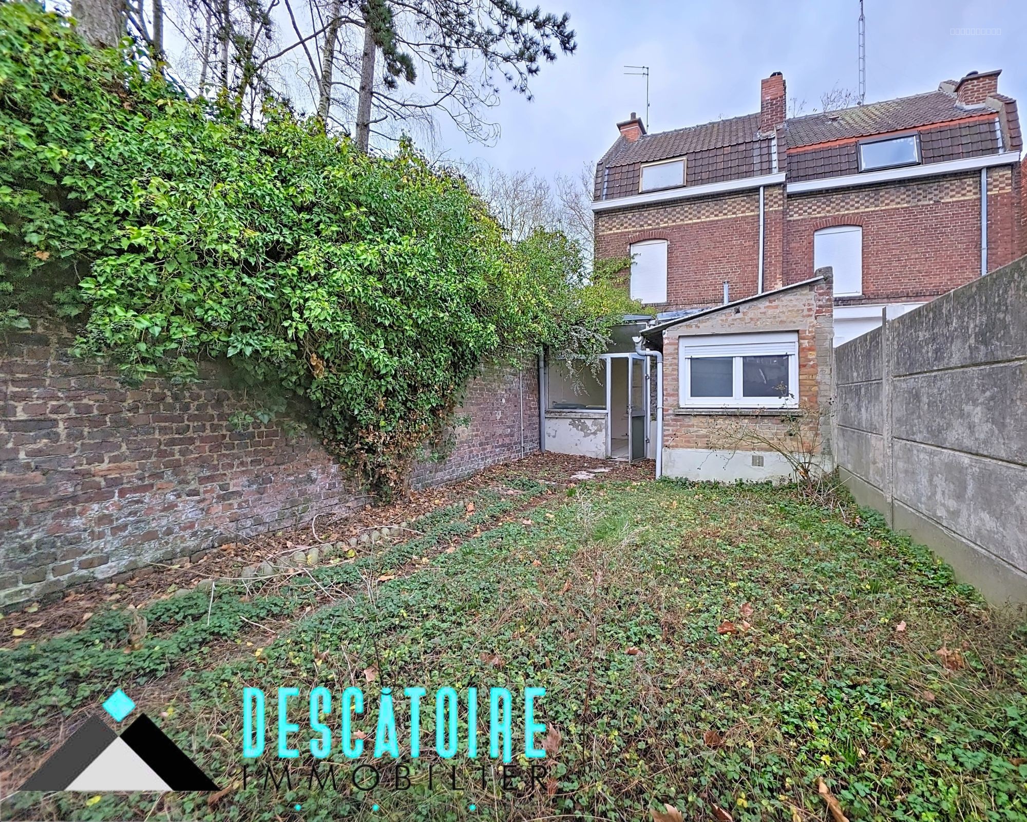 Maison 1930 avec jardin — photo 1