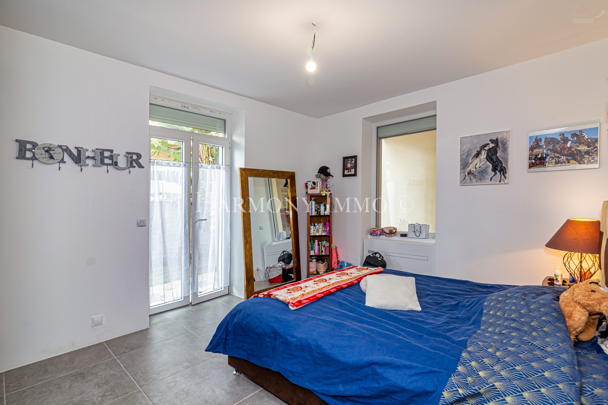 VILLA MODERNE - SECTEUR COURS NAPOLÉON - ÉTAT IMPECCABLE — photo 9