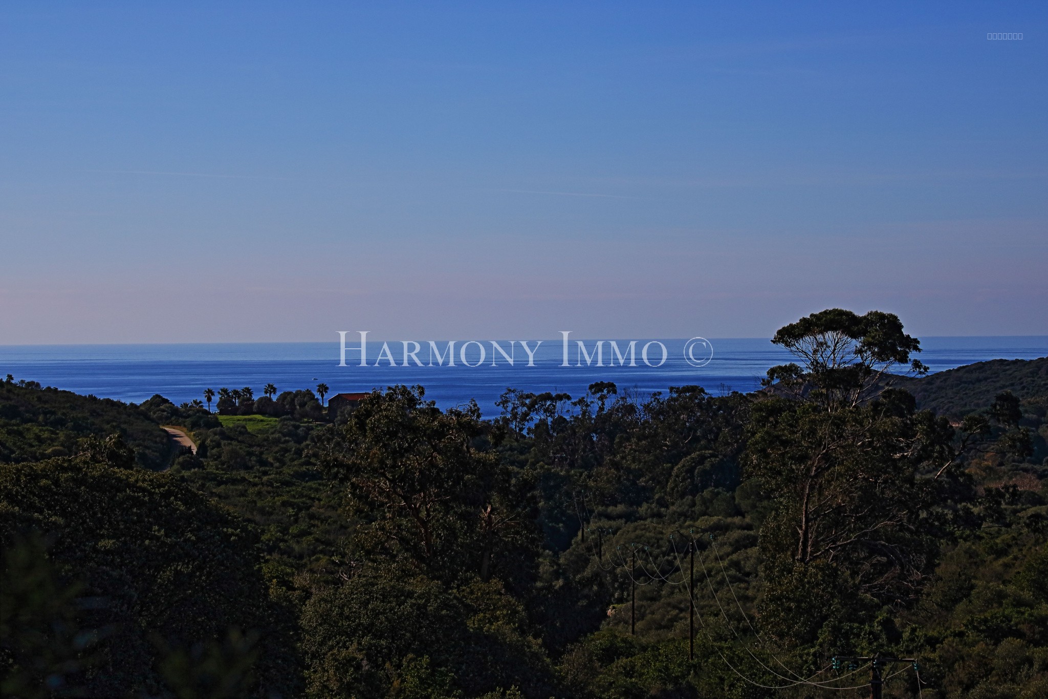 Maison à vendre à Piana, 200 m², 9 pièces – photo 1 sur 20