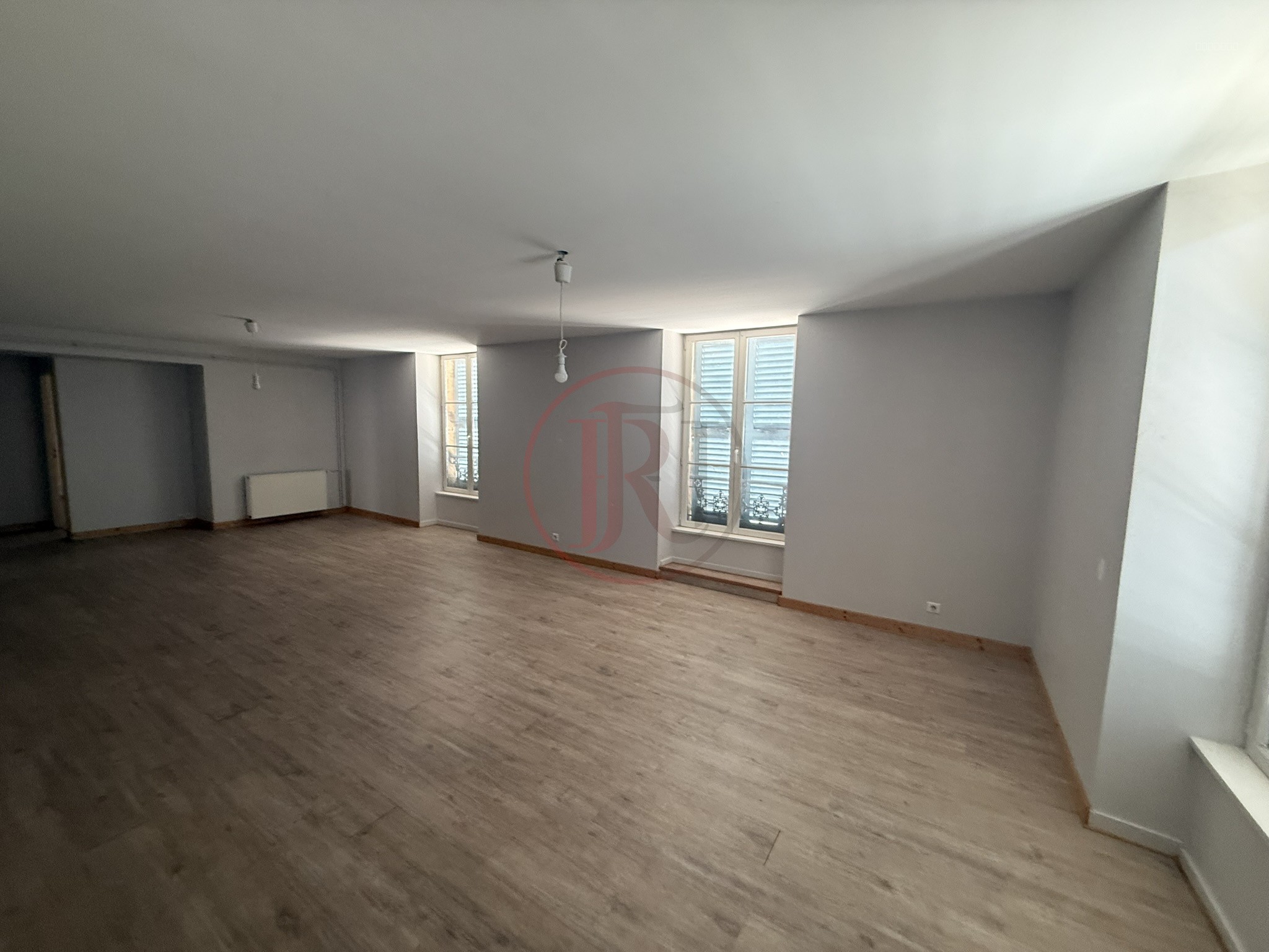 Appartement à vendre à Gray, 19,72 m², 4 pièces – photo 3 sur 9
