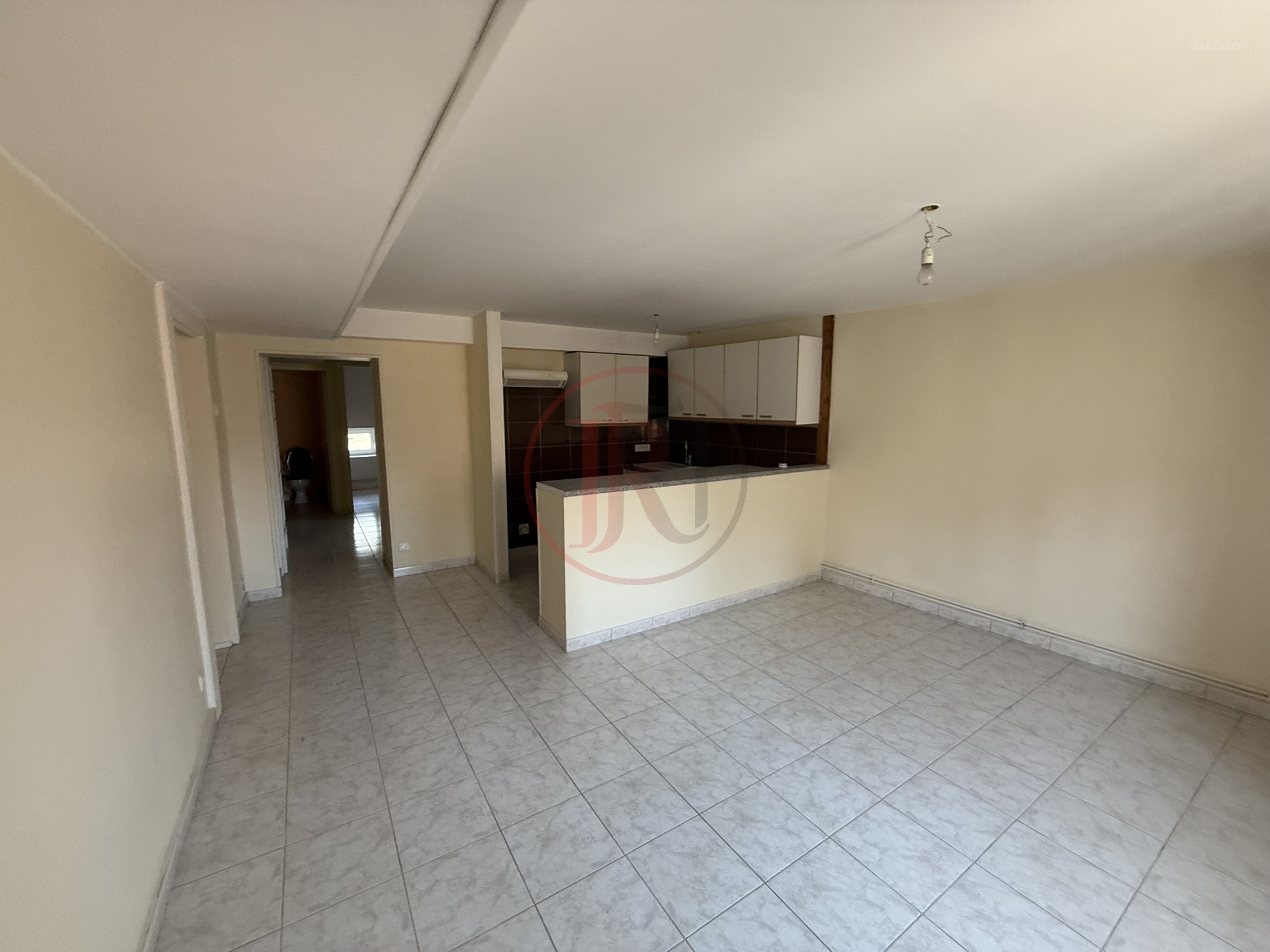 Bien immobilier à vendre à Gray, 64,2 m², 3 pièces – photo 1 sur 12