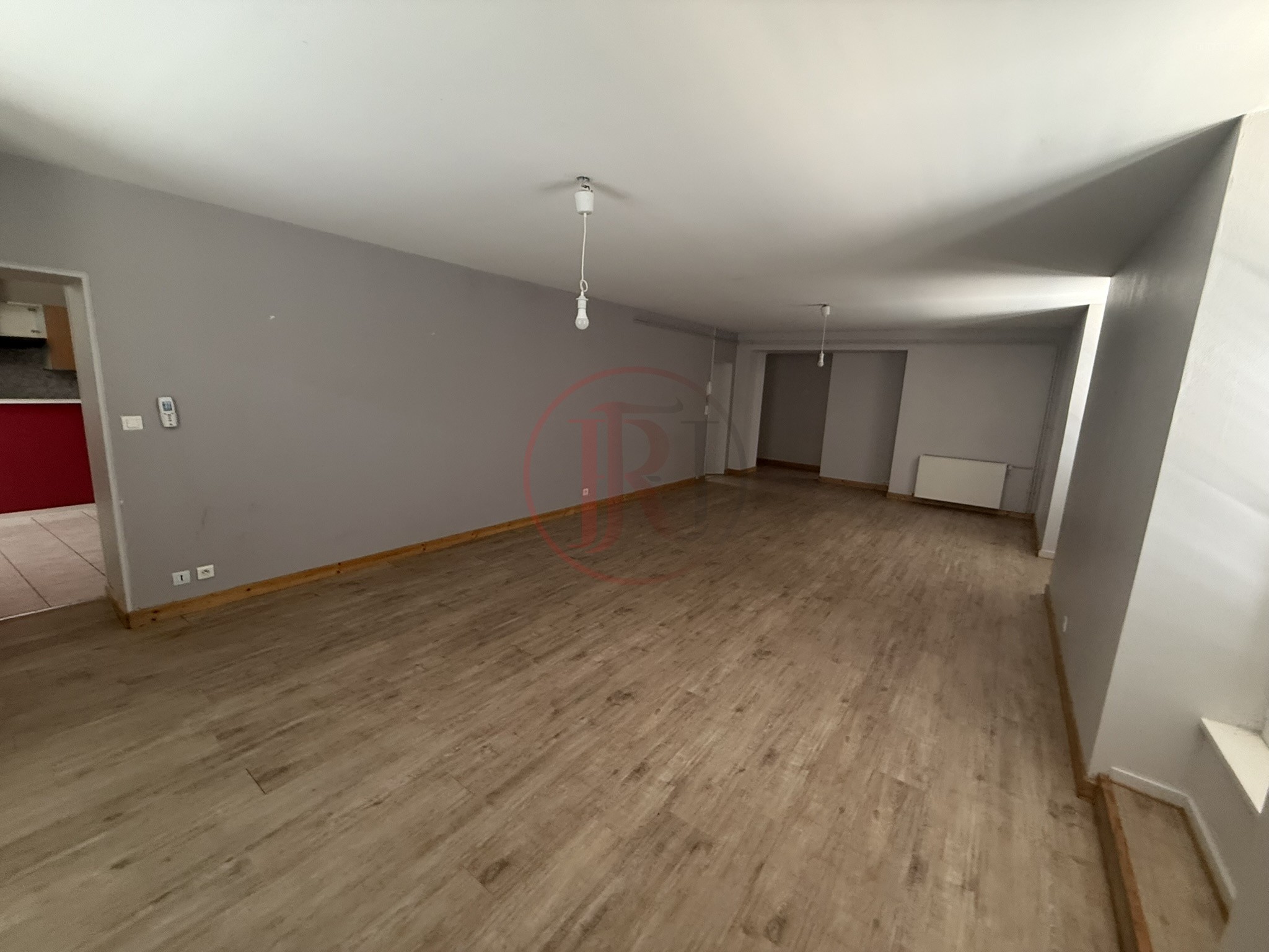 Appartement à vendre à Gray, 19,72 m², 4 pièces – photo 1 sur 9