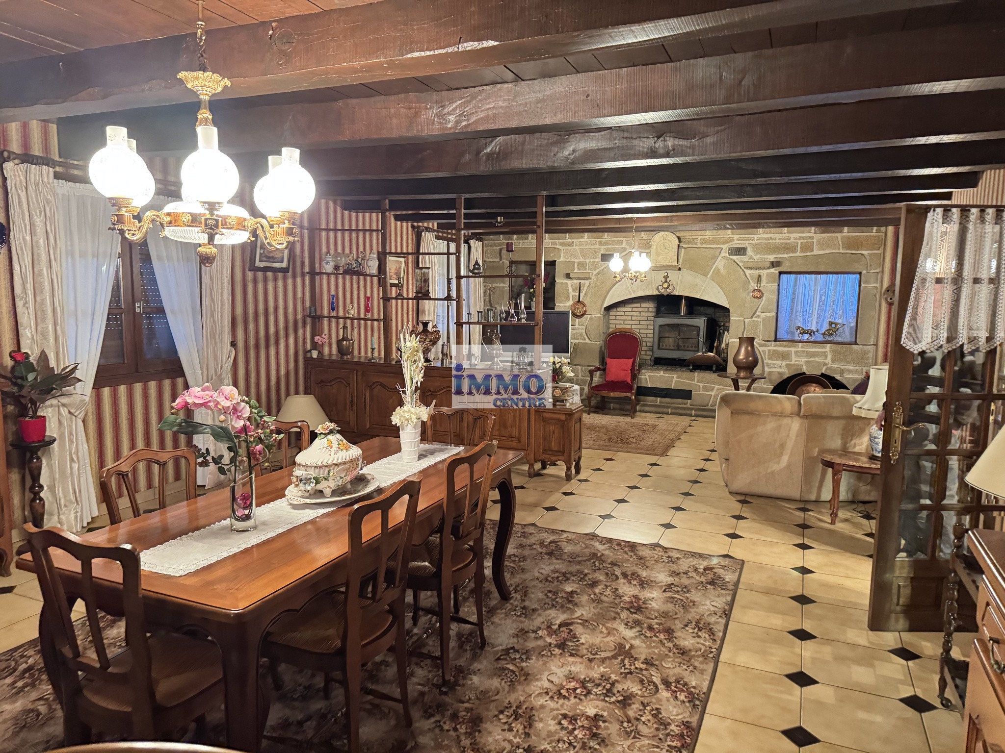 Maison à vendre à Sebazac concoures, 170 m², 7 pièces – photo 1 sur 8