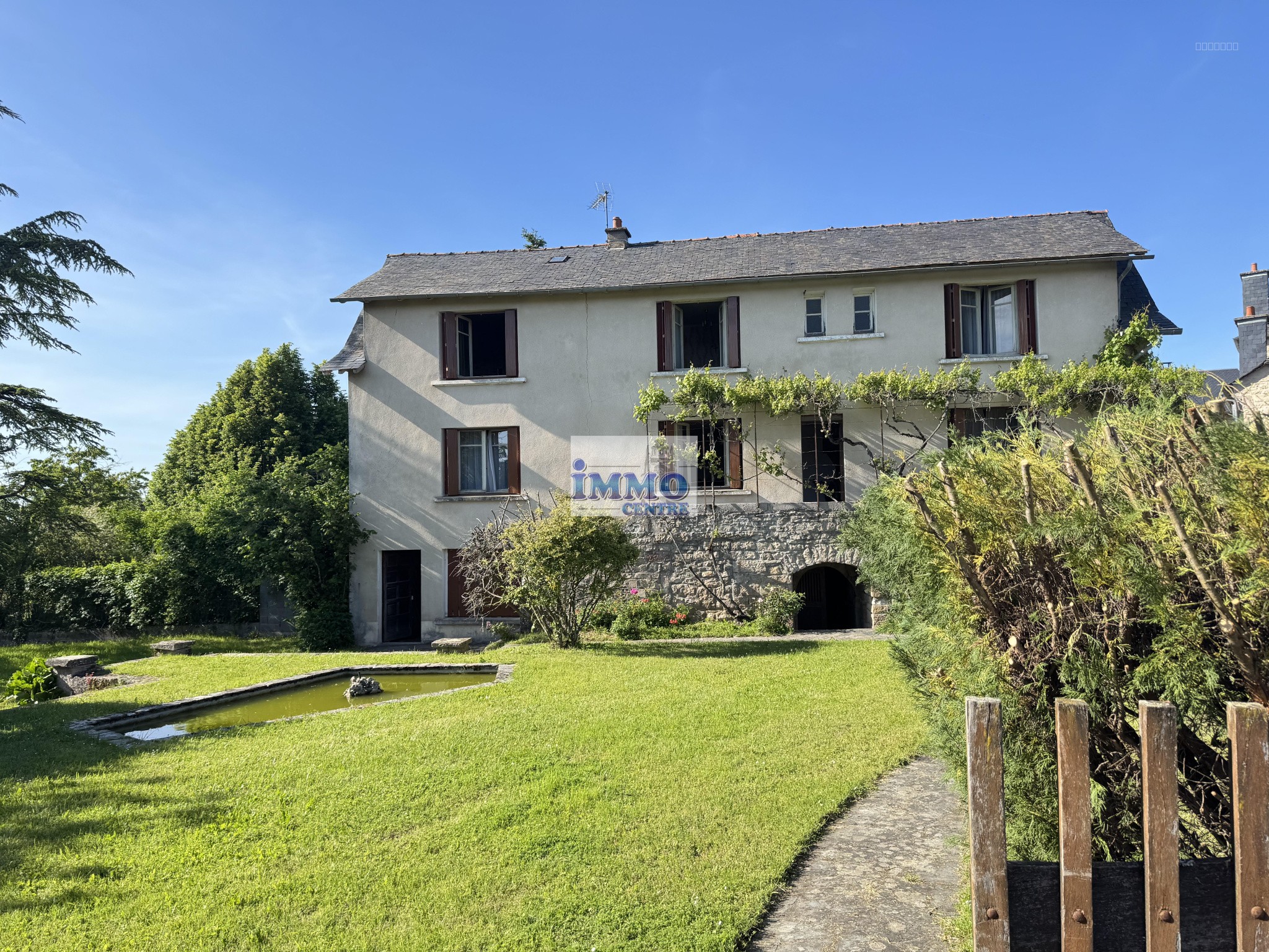 Maison à vendre à Balsac, 140 m², 6 pièces – photo 1 sur 10
