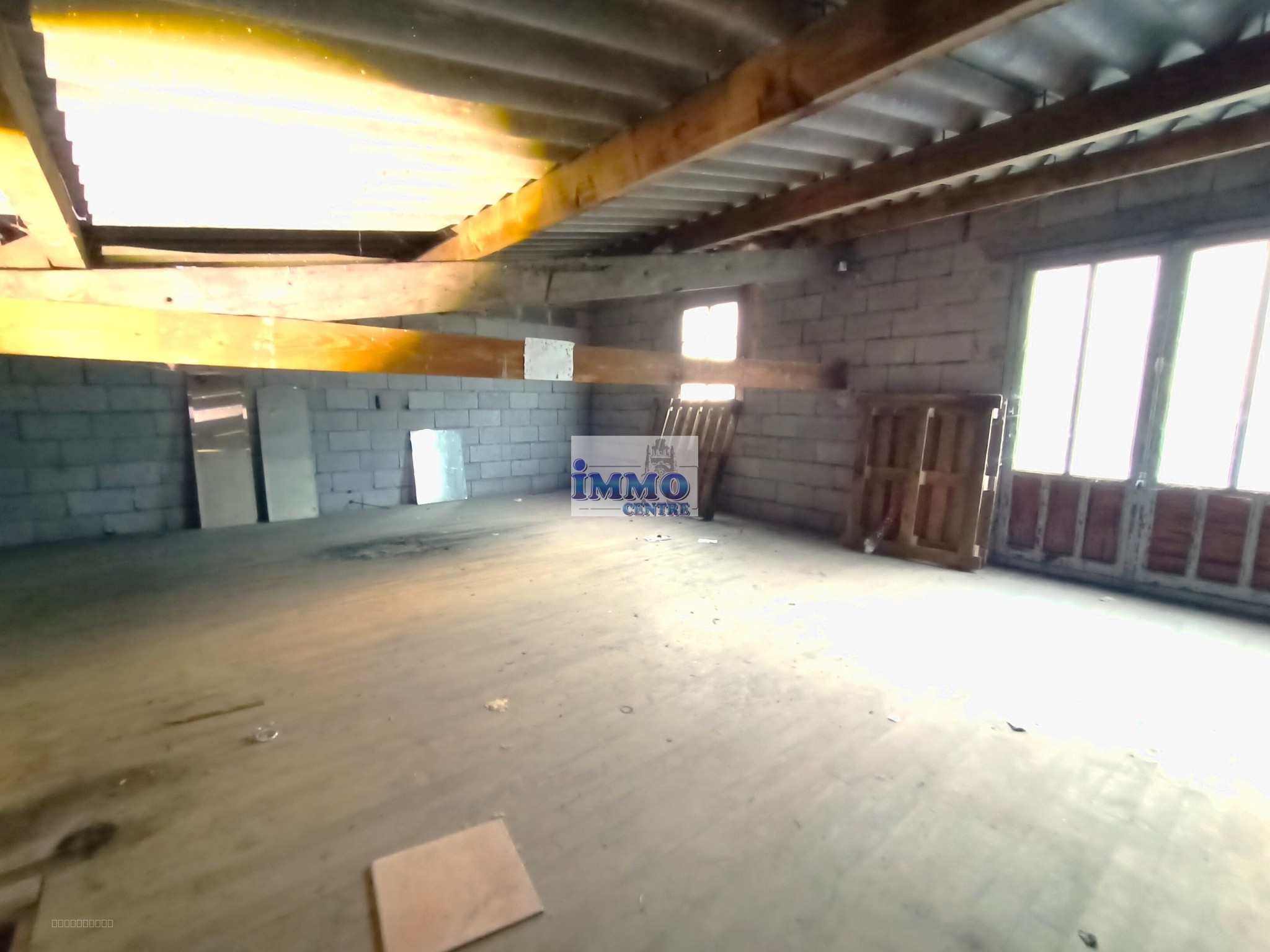 Maison 5 pièces sur un terrain attenant de 505m2 avec 2 dépendances aménageables — photo 8