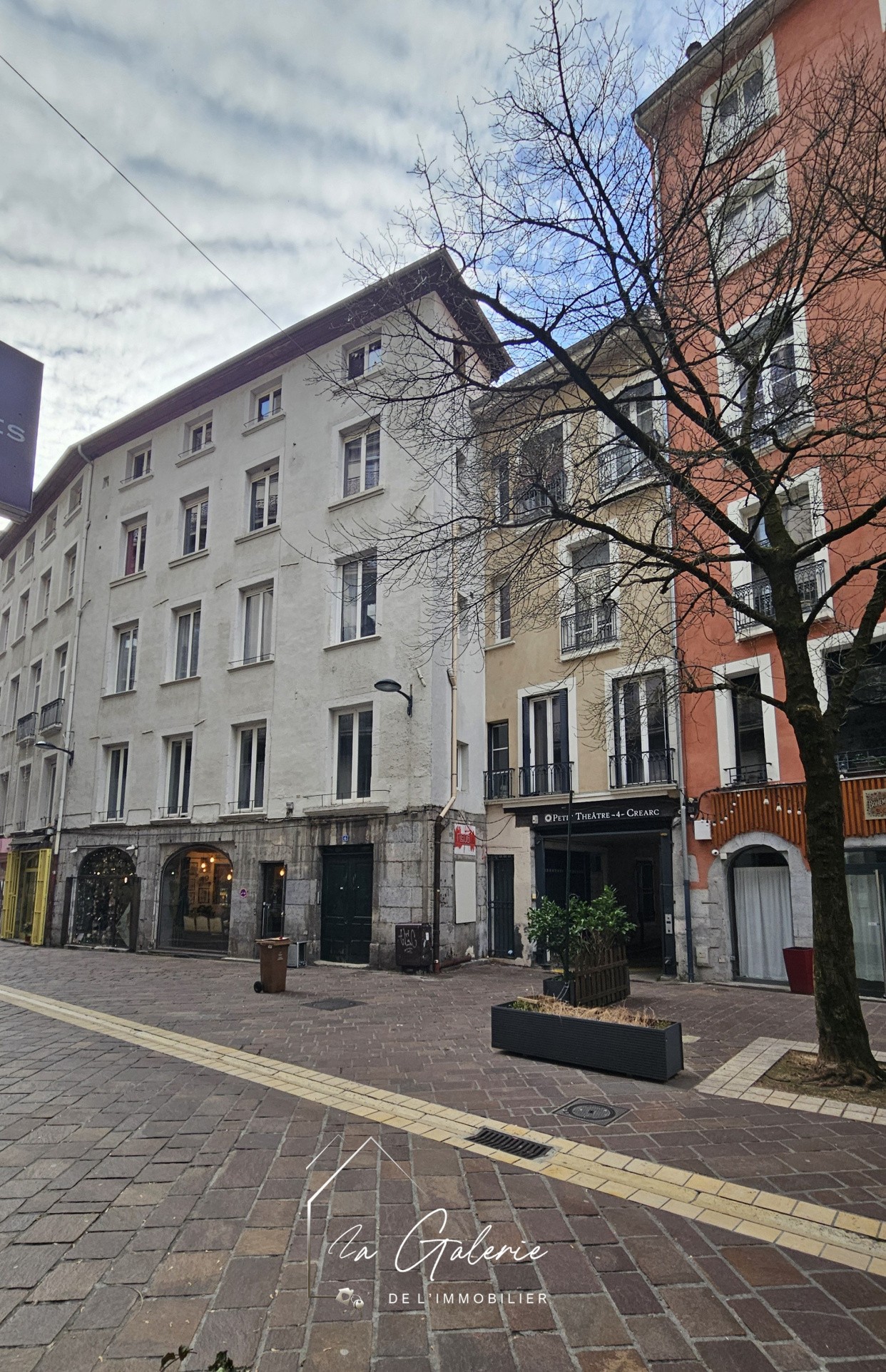 Appartement à vendre à Grenoble, 78,06 m², 3 pièces – photo 1 sur 4