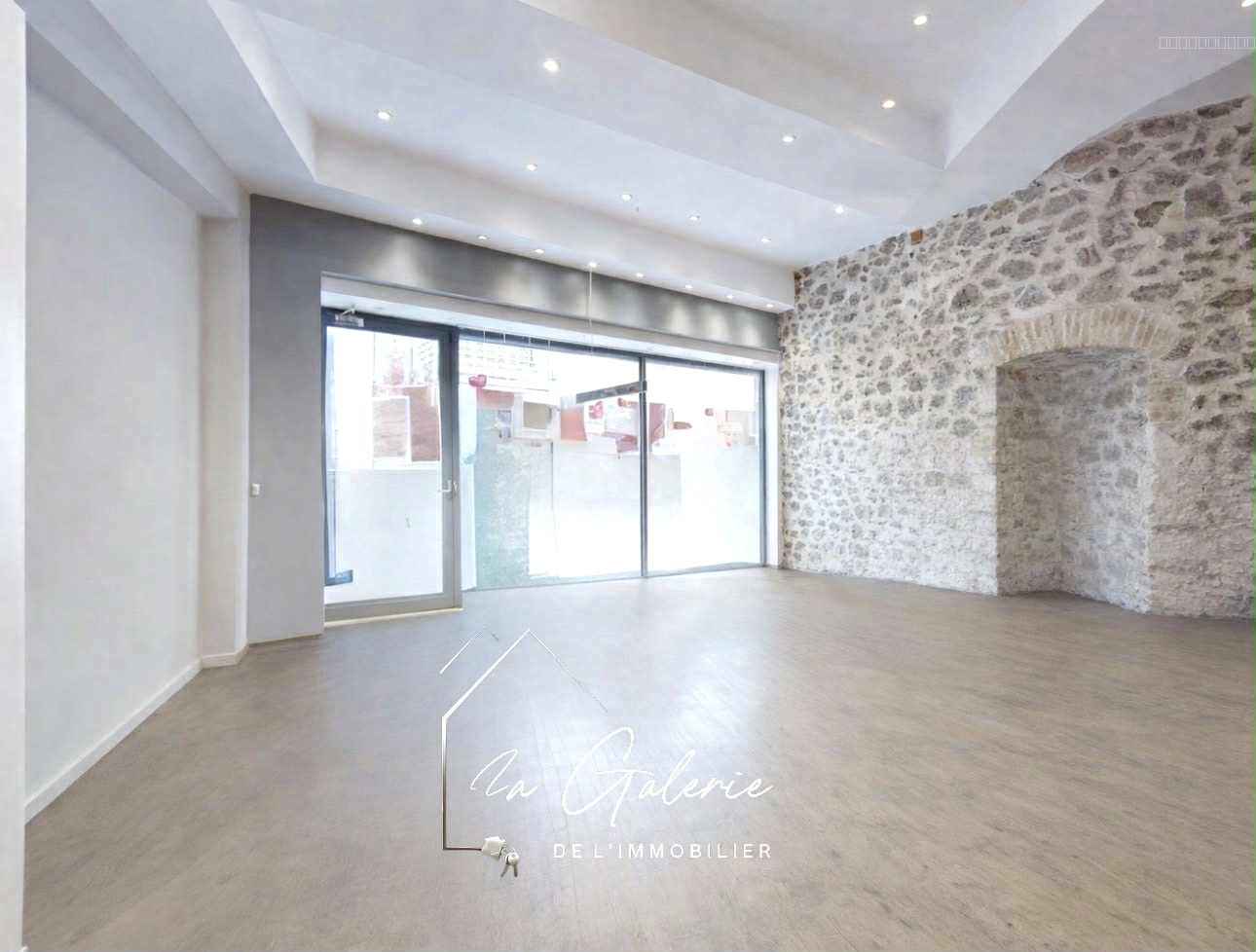 Bien immobilier à vendre à Grenoble, 82,08 m² – photo 1 sur 3