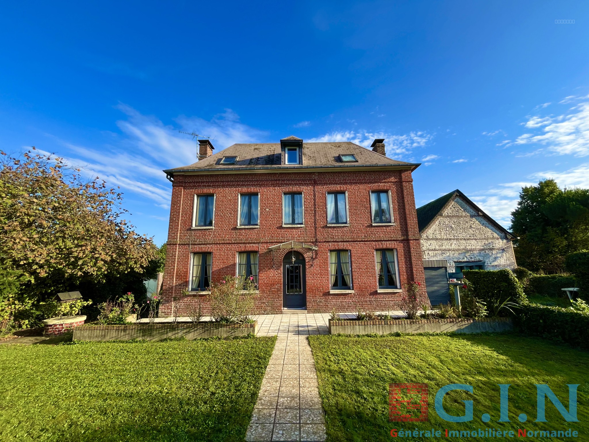 Maison à vendre à Boos, 166 m², 5 pièces – photo 1 sur 20