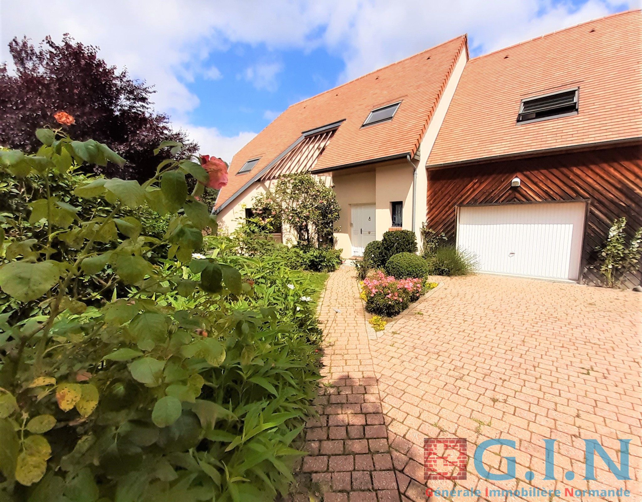 Maison à vendre à Notre dame de bondeville, 170 m², 7 pièces – photo 2 sur 19