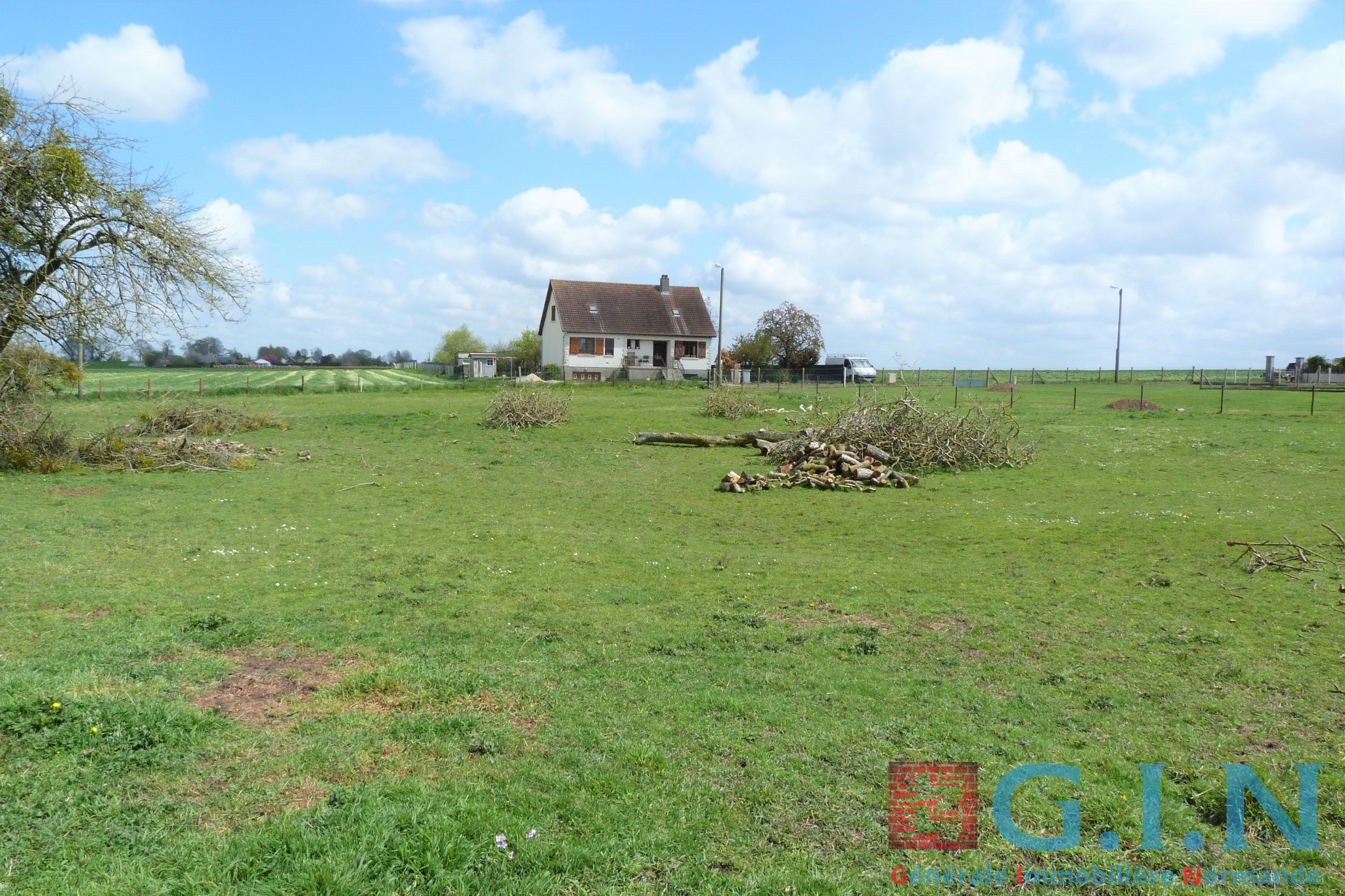 Bien immobilier à vendre à Ste marguerite sur duclair, 938 m² – photo 2 sur 3