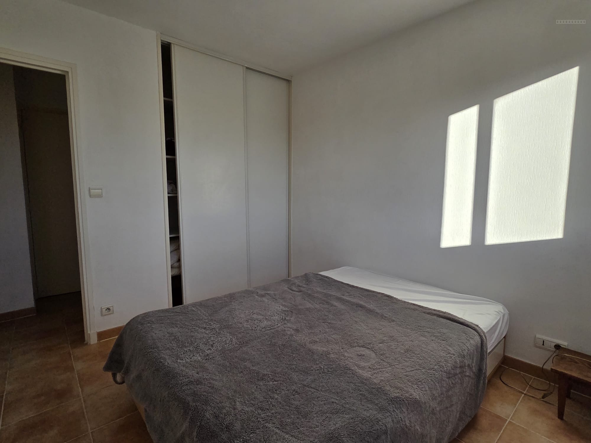 T2 50m2 + terasse 10m2 LA TIMONE Vvue dégagée — photo 9