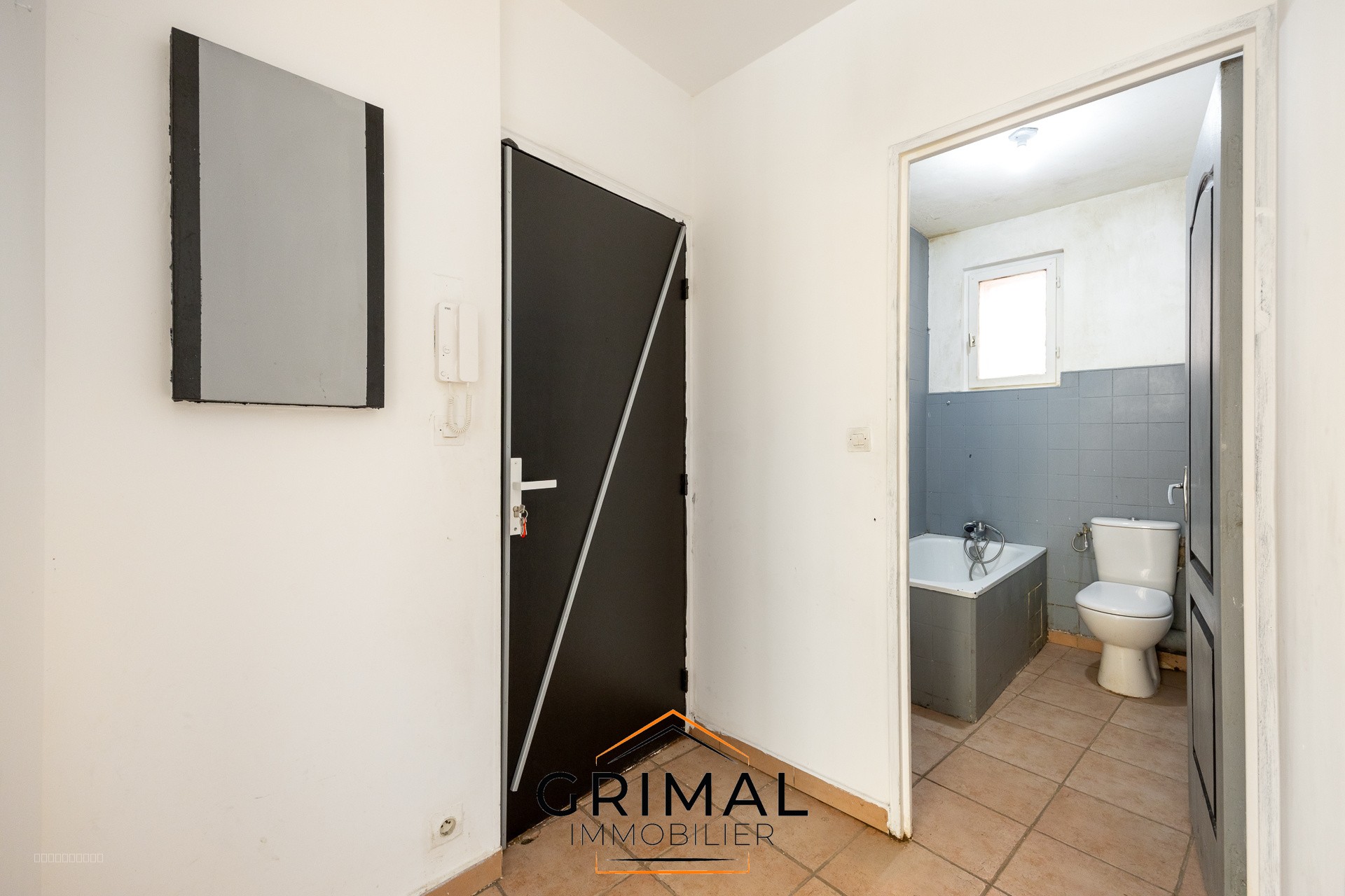 Appartement T2   38,77 m2  3ème étage   Proche Vieux-Port & Gare Saint-Charles — photo 6
