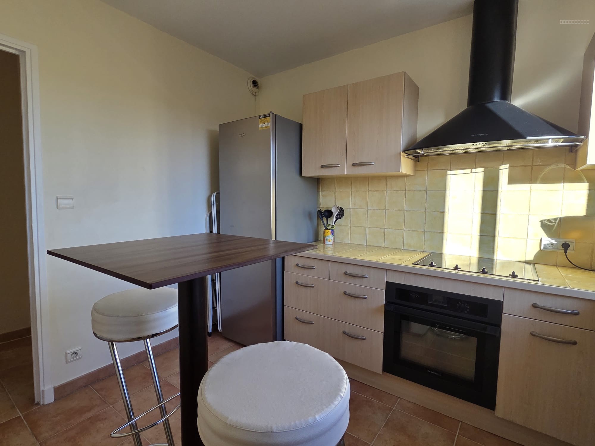 T2 50m2 + terasse 10m2 LA TIMONE Vvue dégagée — photo 7