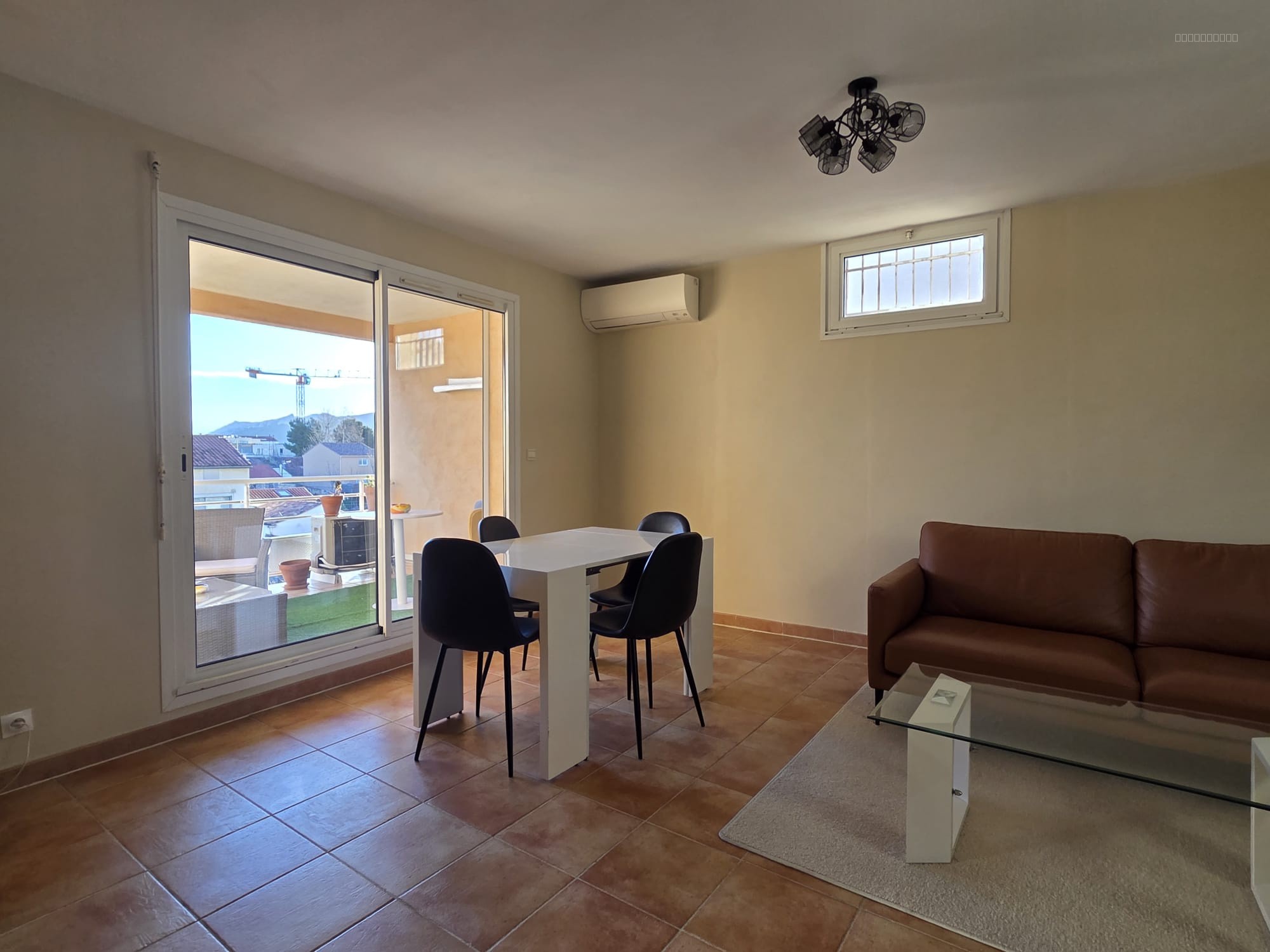 T2 50m2 + terasse 10m2 LA TIMONE Vvue dégagée — photo 3