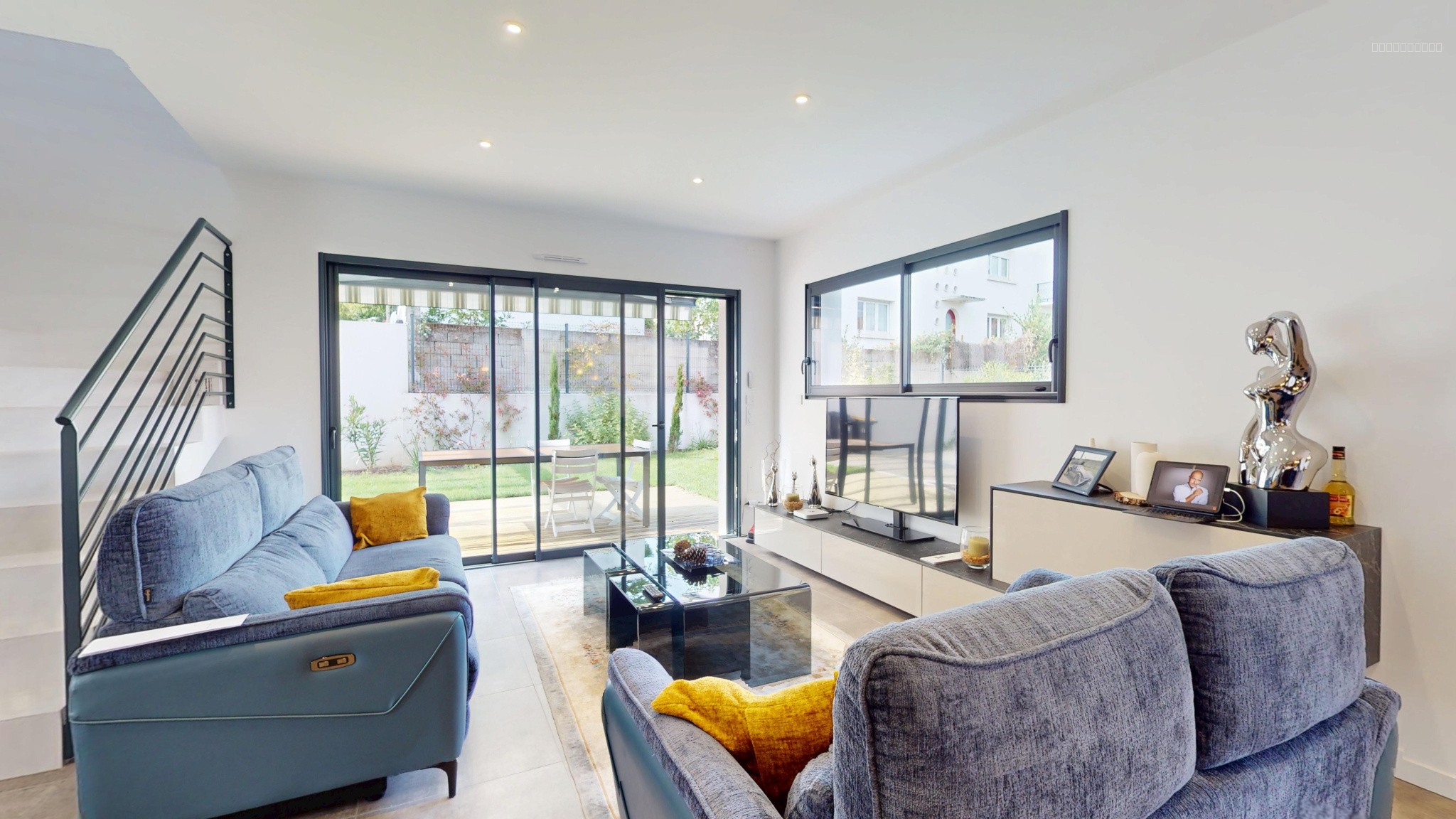 Maison à vendre à Vaux sur mer, 102,6 m², 4 pièces – photo 1 sur 20