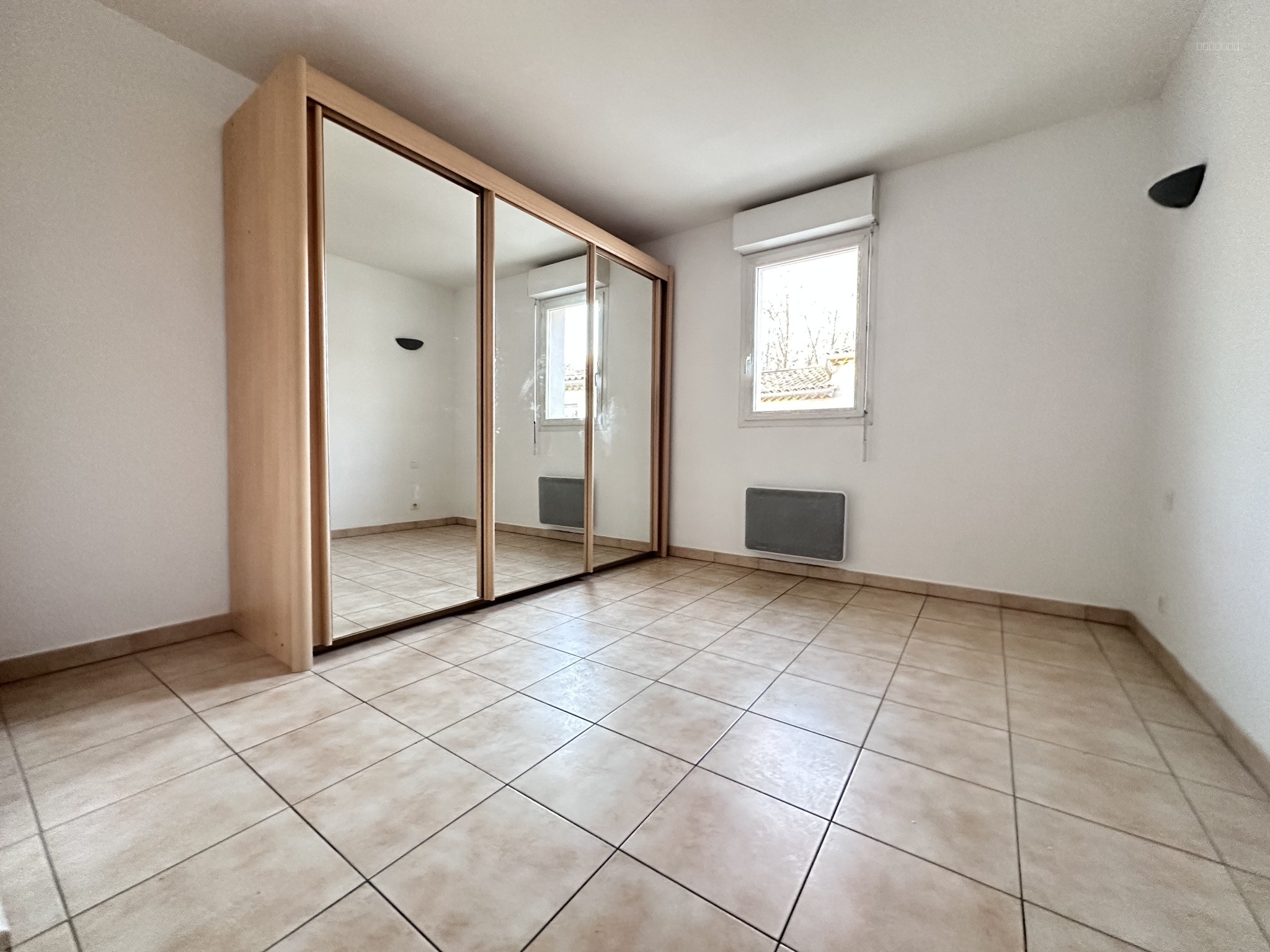Appartement à louer à Bedarrides, 59 m², 2 pièces – photo 3 sur 5