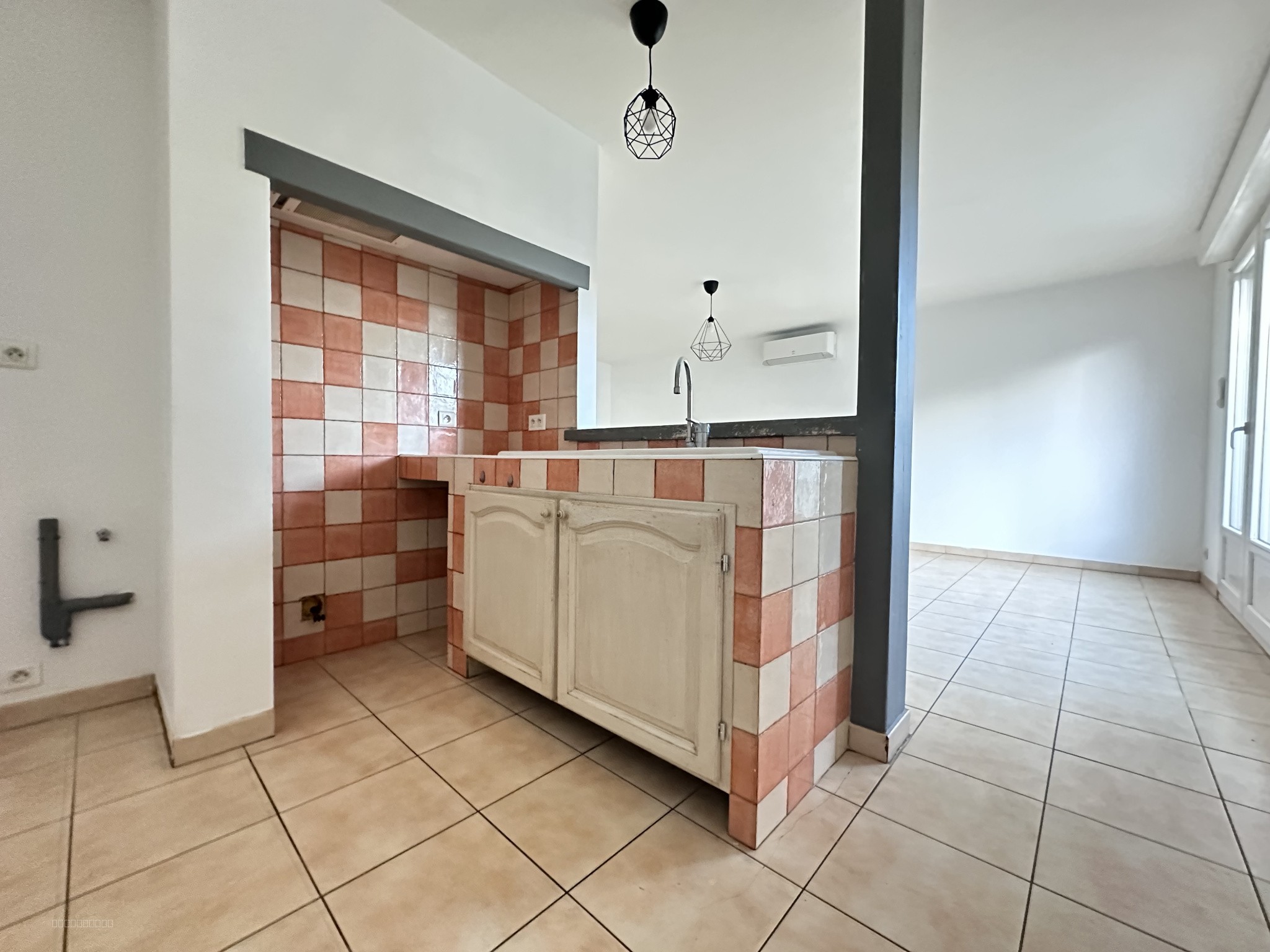 Appartement à louer à Bedarrides, 59 m², 2 pièces – photo 2 sur 5