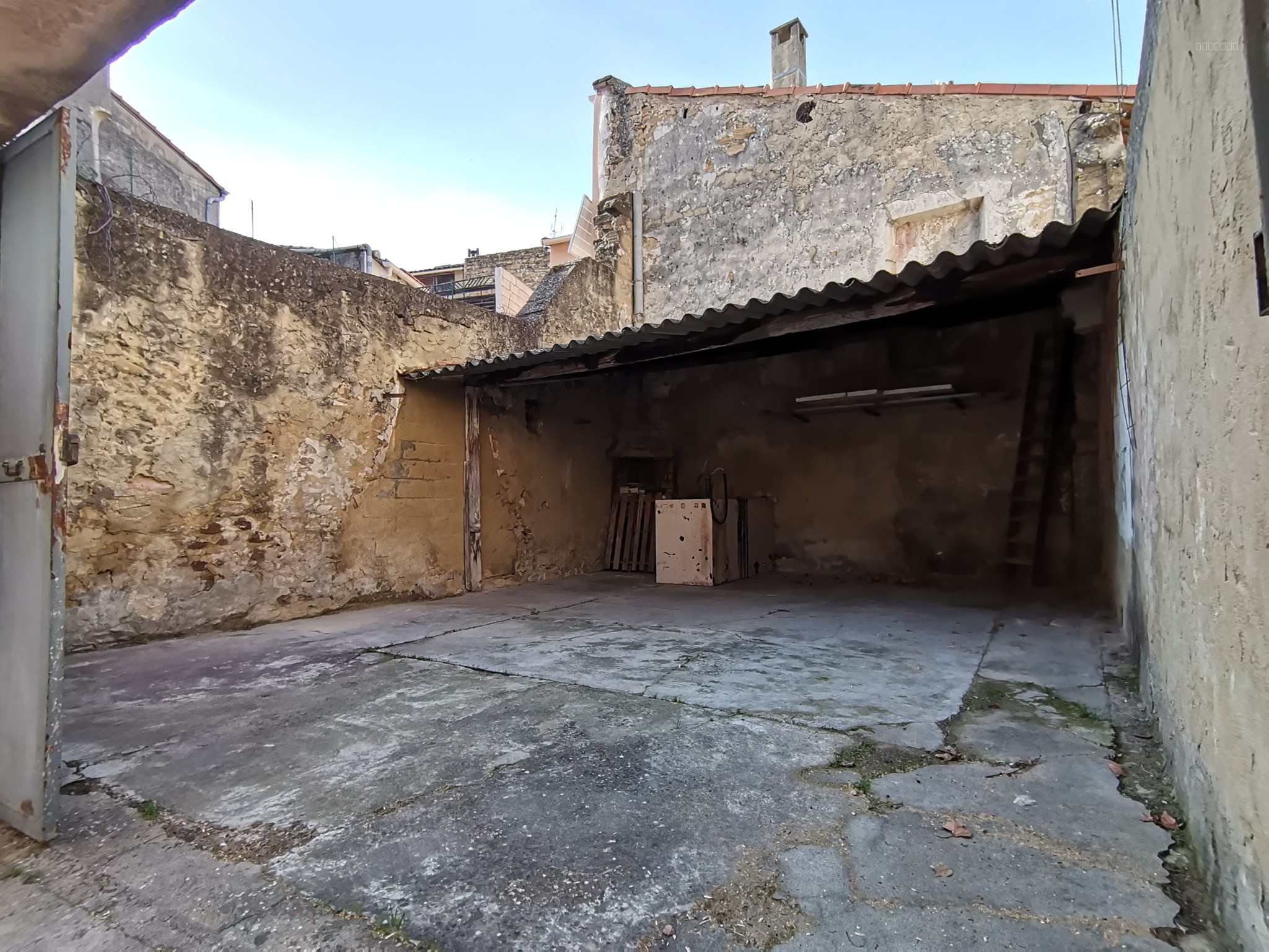 Bien immobilier à vendre à Sorgues, 31 m², 4 pièces – photo 3 sur 11