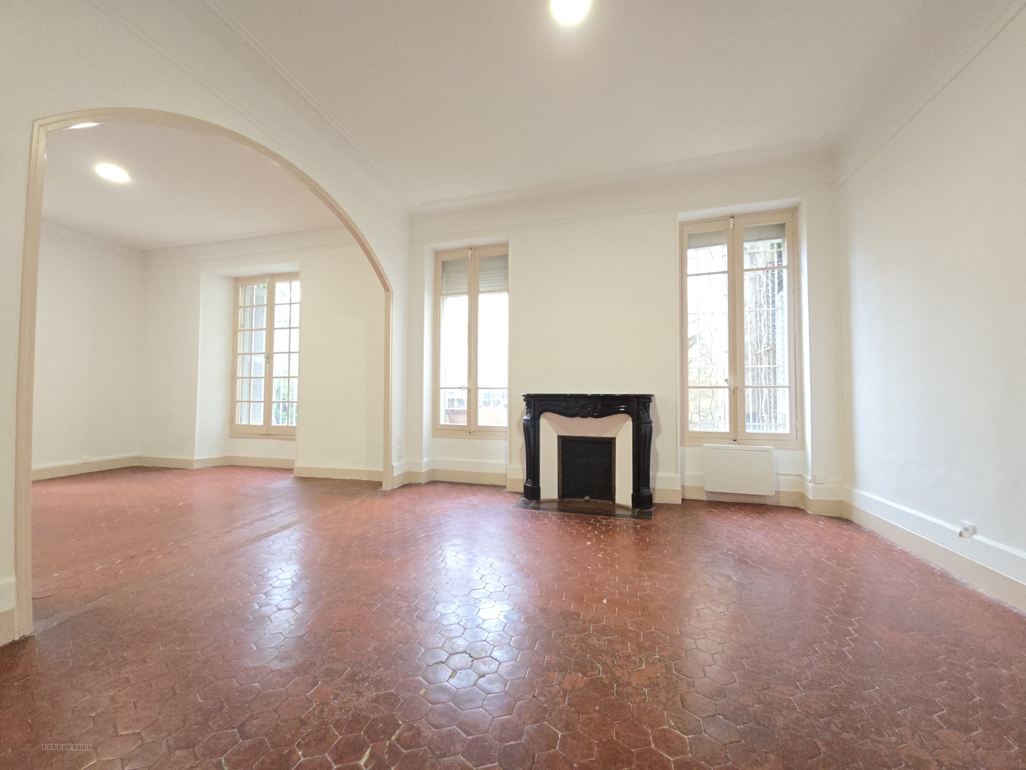 Appartement T3 Intra-muros — photo 4