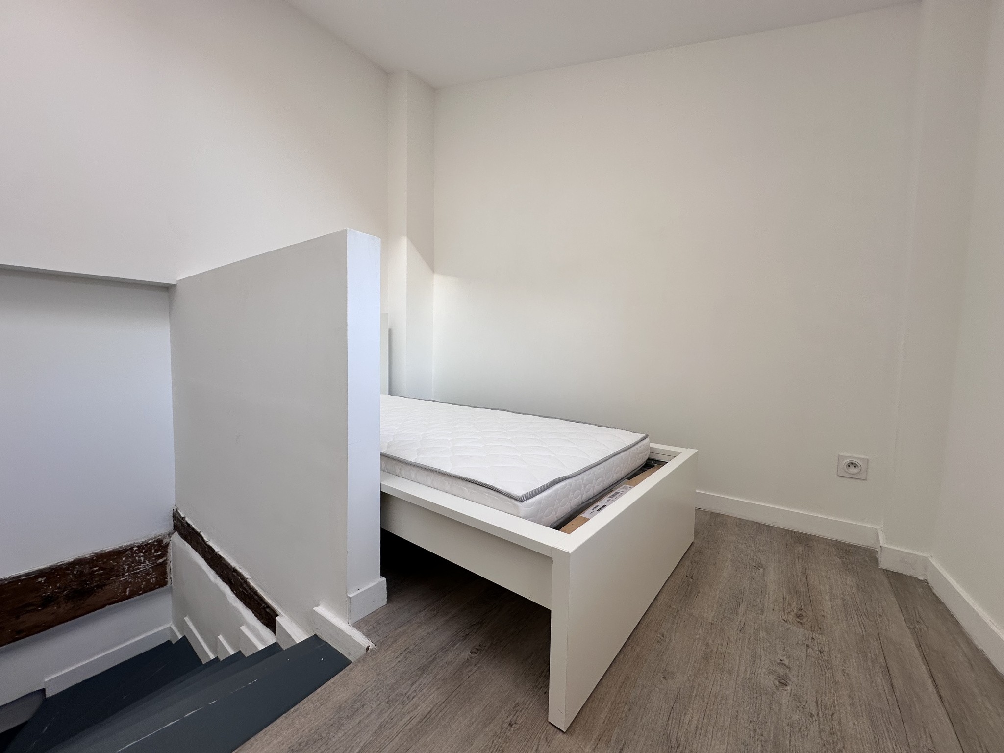T1 BIS MEUBLE NEUF PROCHE FACULTE — photo 6