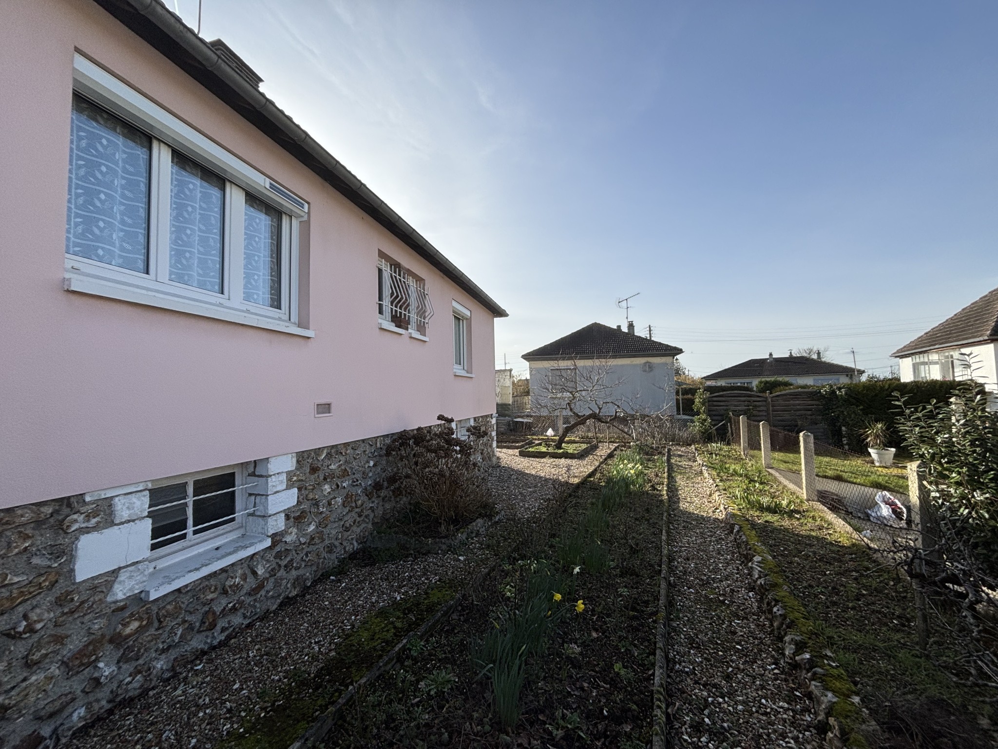MAISON — photo 13