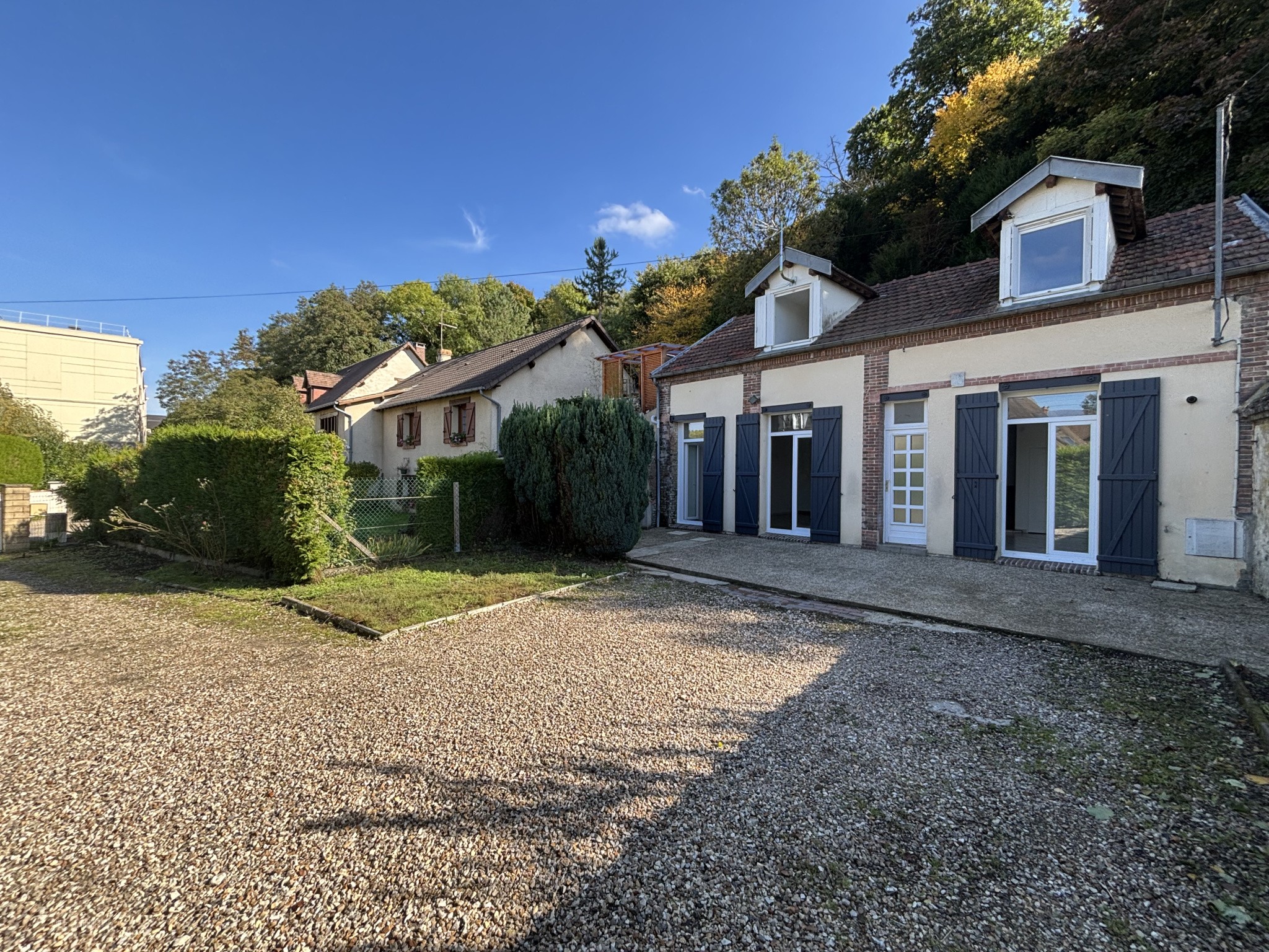 MAISON DE VILLE — photo 12