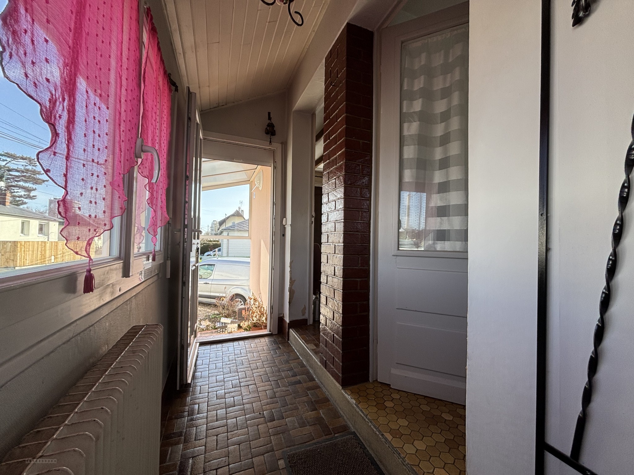 MAISON — photo 8