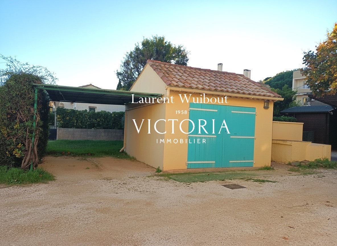 Maison à vendre à Le lavandou, 164 m², 6 pièces – photo 2 sur 11