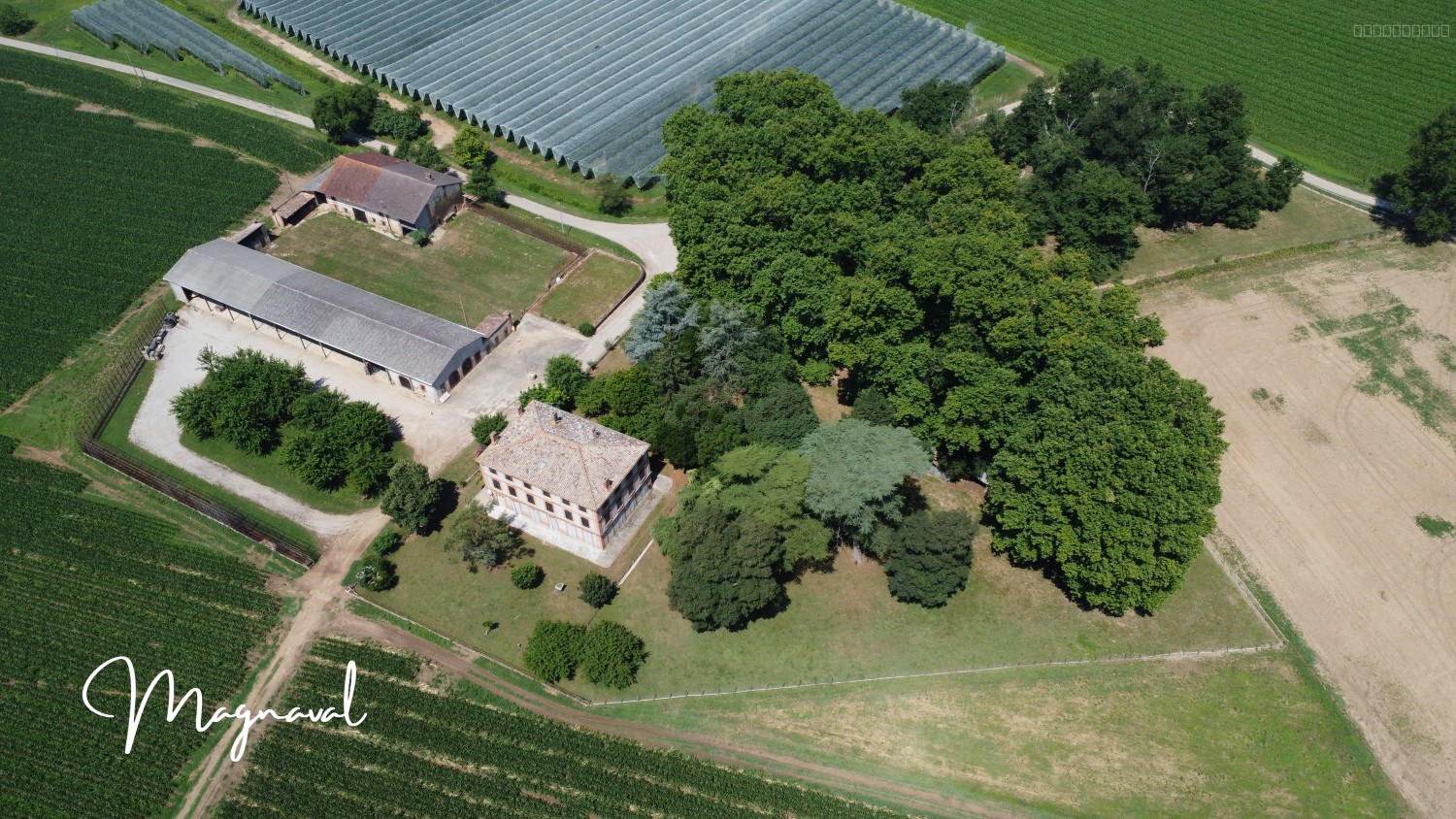 Maison de Maître du XIXo siècle, avec métairie,  parc et jardin sur 2,37 ha à 16 minutes de Montauban (82) — photo 3