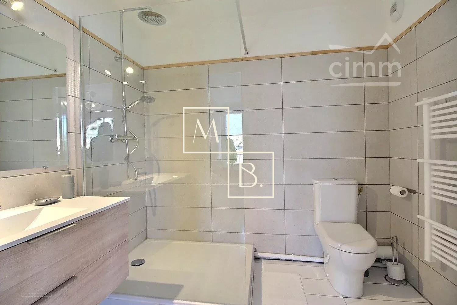 A LOUER Ovalie/Bagatelle GRAND T2 meublé 51m2 Loggia/Terrasse/Cave — photo 8