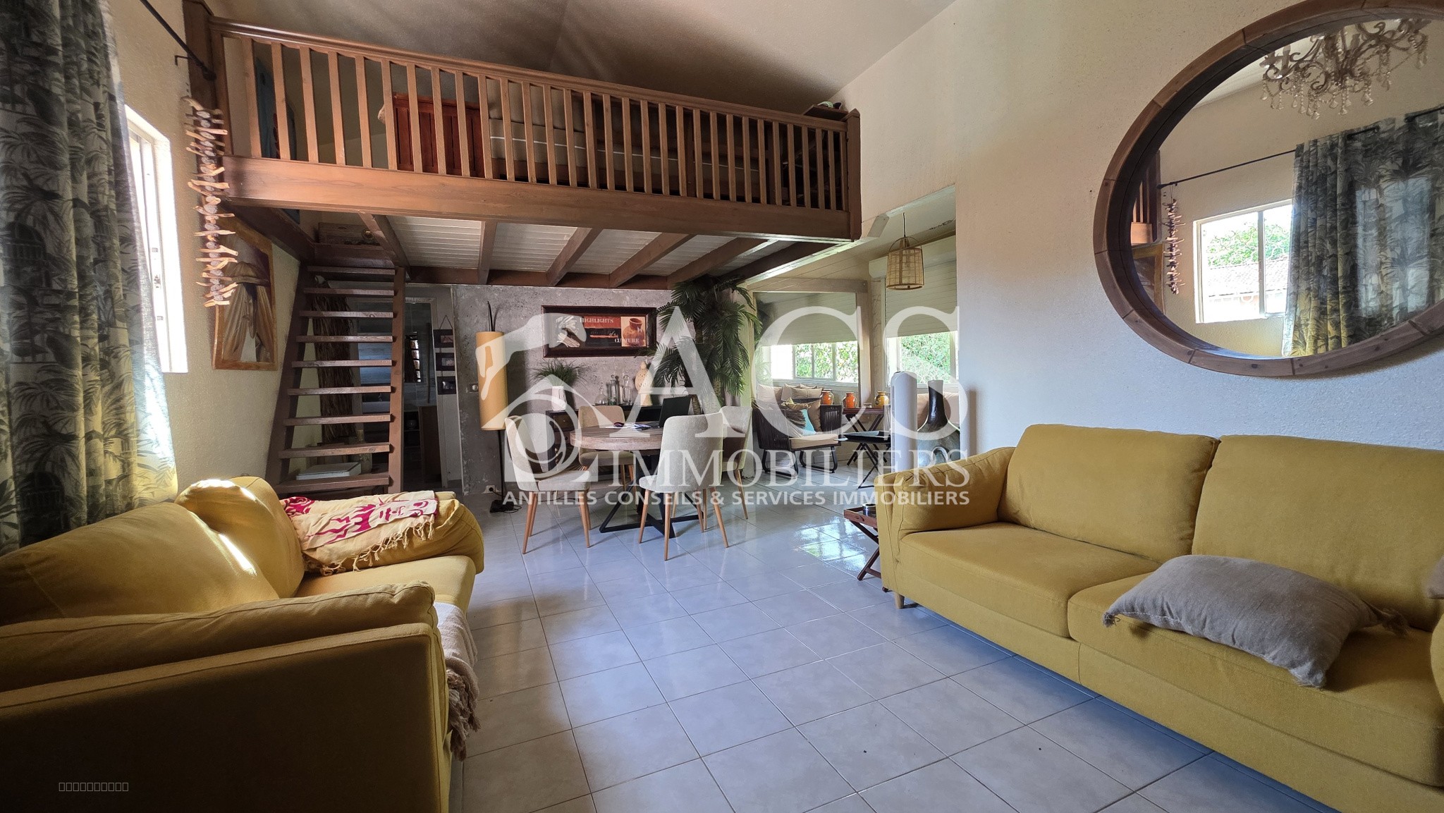 Appartement à vendre à Schoelcher, 272 m², 3 pièces – photo 2 sur 5