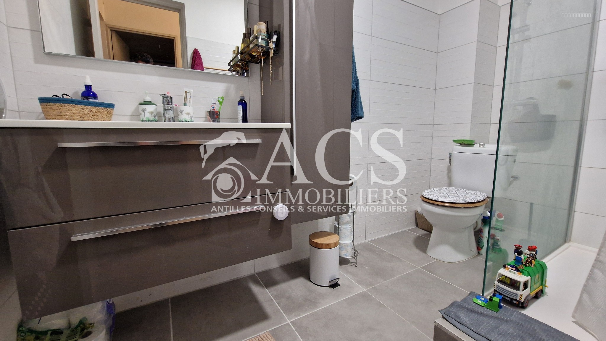 Appartement à vendre à Fort de france, 100 m², 5 pièces – photo 3 sur 4