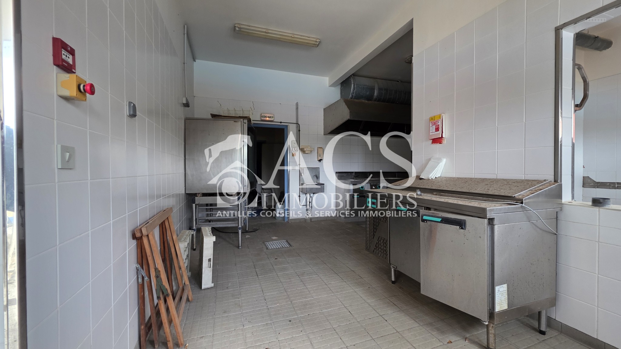 Bien immobilier à vendre à La trinite, 15,83 m² – photo 1 sur 4