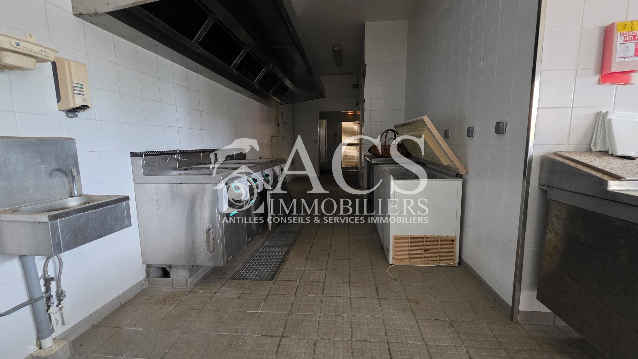 Bien immobilier à vendre à La trinite, 15,83 m² – photo 2 sur 4