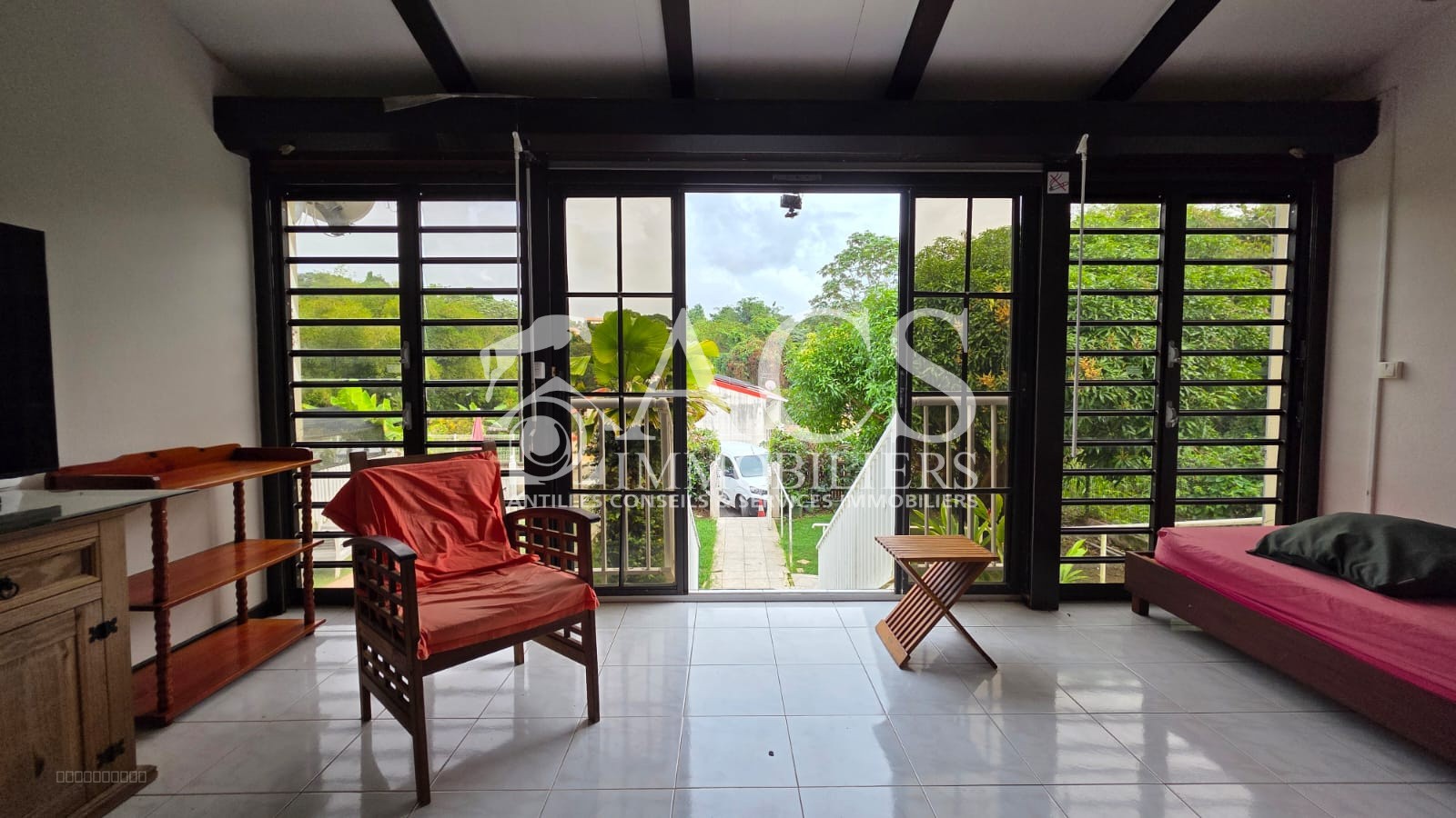 À vendre   Maison mitoyenne d'un côté dans quartier résidentiel calme et sécurisé à DUCOS — photo 4