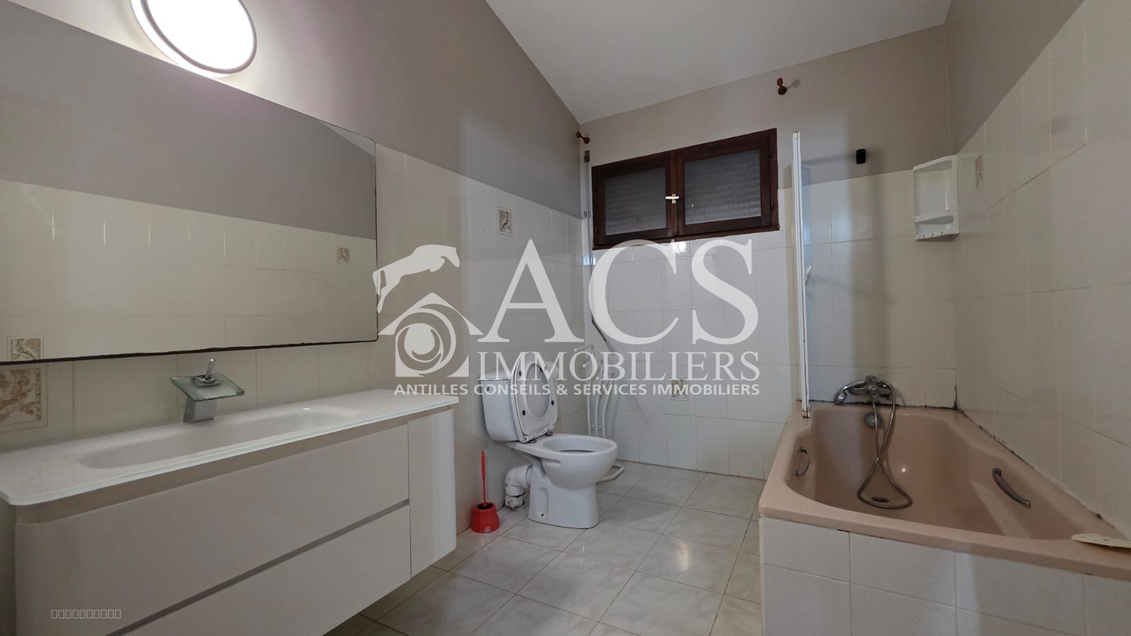 À vendre   Maison mitoyenne d'un côté dans quartier résidentiel calme et sécurisé à DUCOS — photo 8