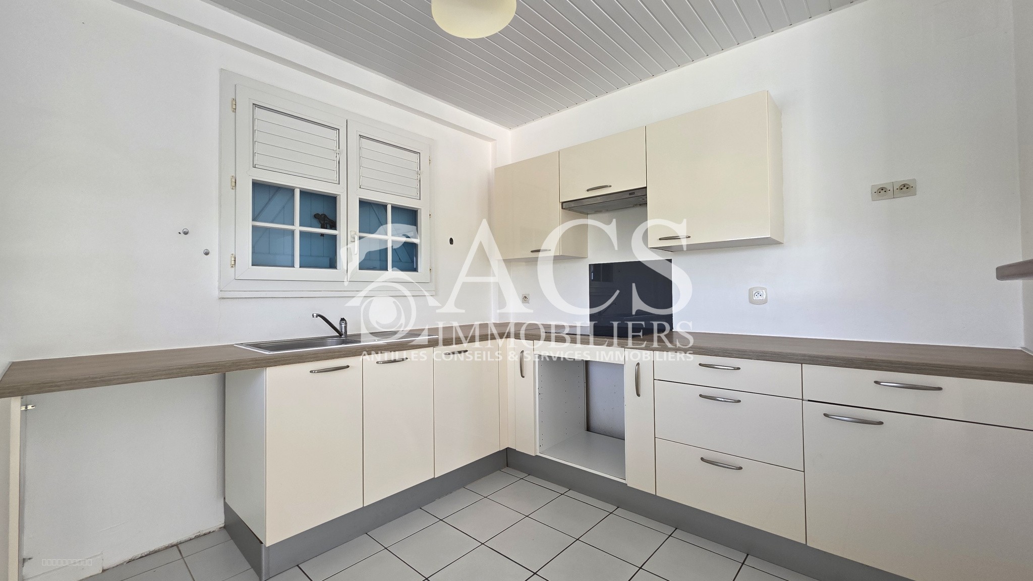 À vendre : Maison T4 avec vue mer exceptionnelle au ROBERT — photo 4