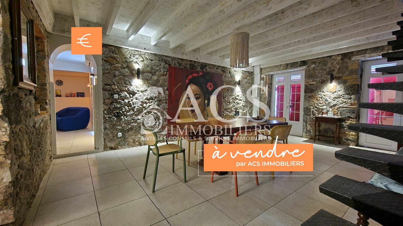 Maison de ville de type F5 sur trois niveaux - SAINT PIERRE — photo 1