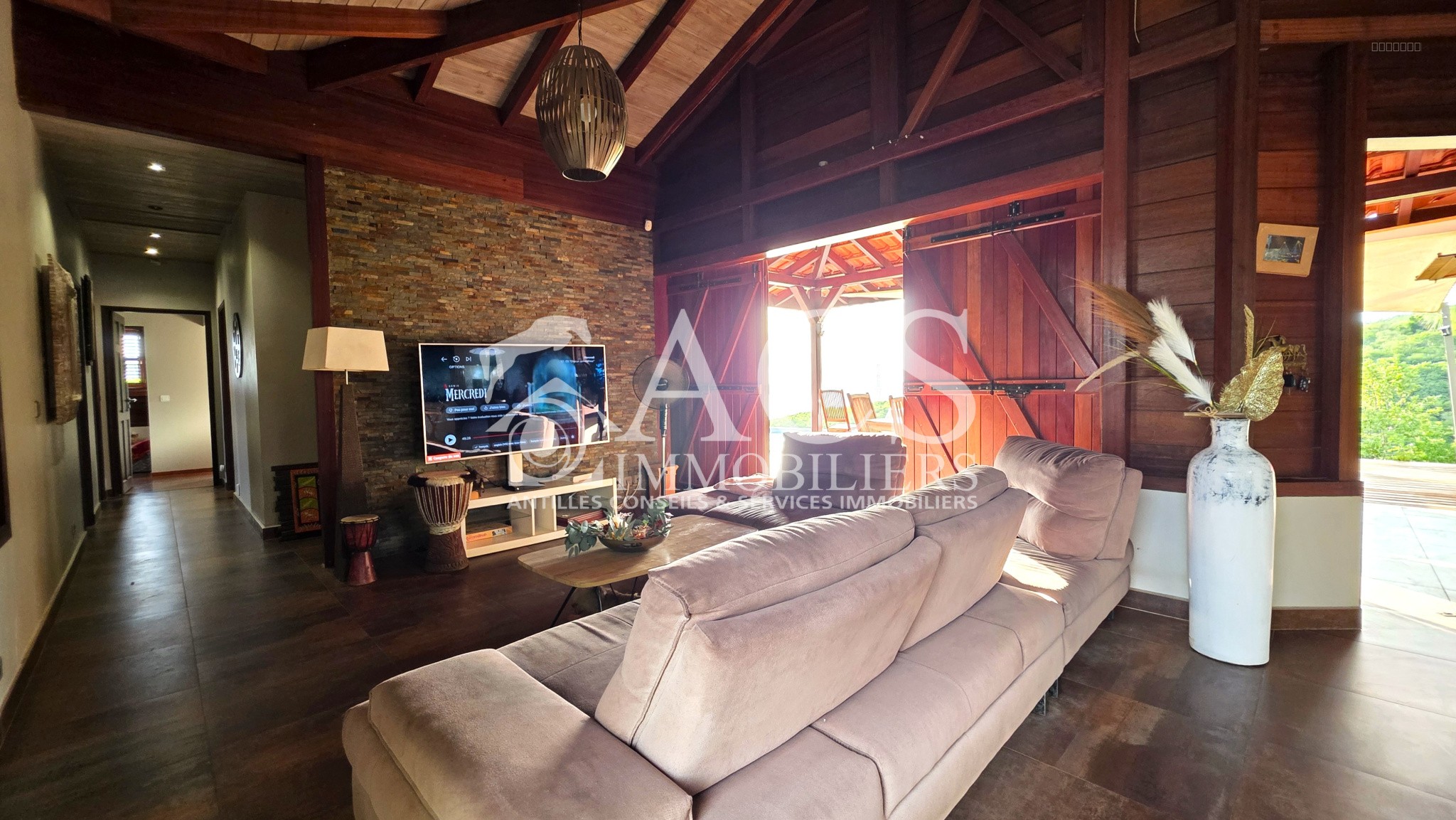 Villa à vendre à Case pilote, 30,63 m², 4 pièces – photo 3 sur 5